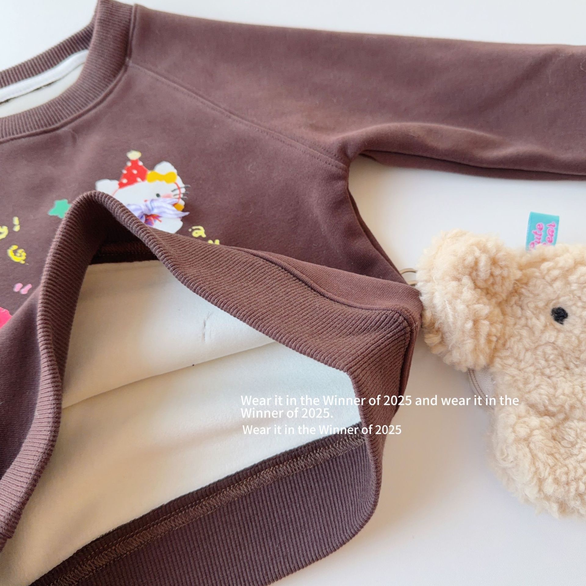 多巴胺加絨可愛上衣