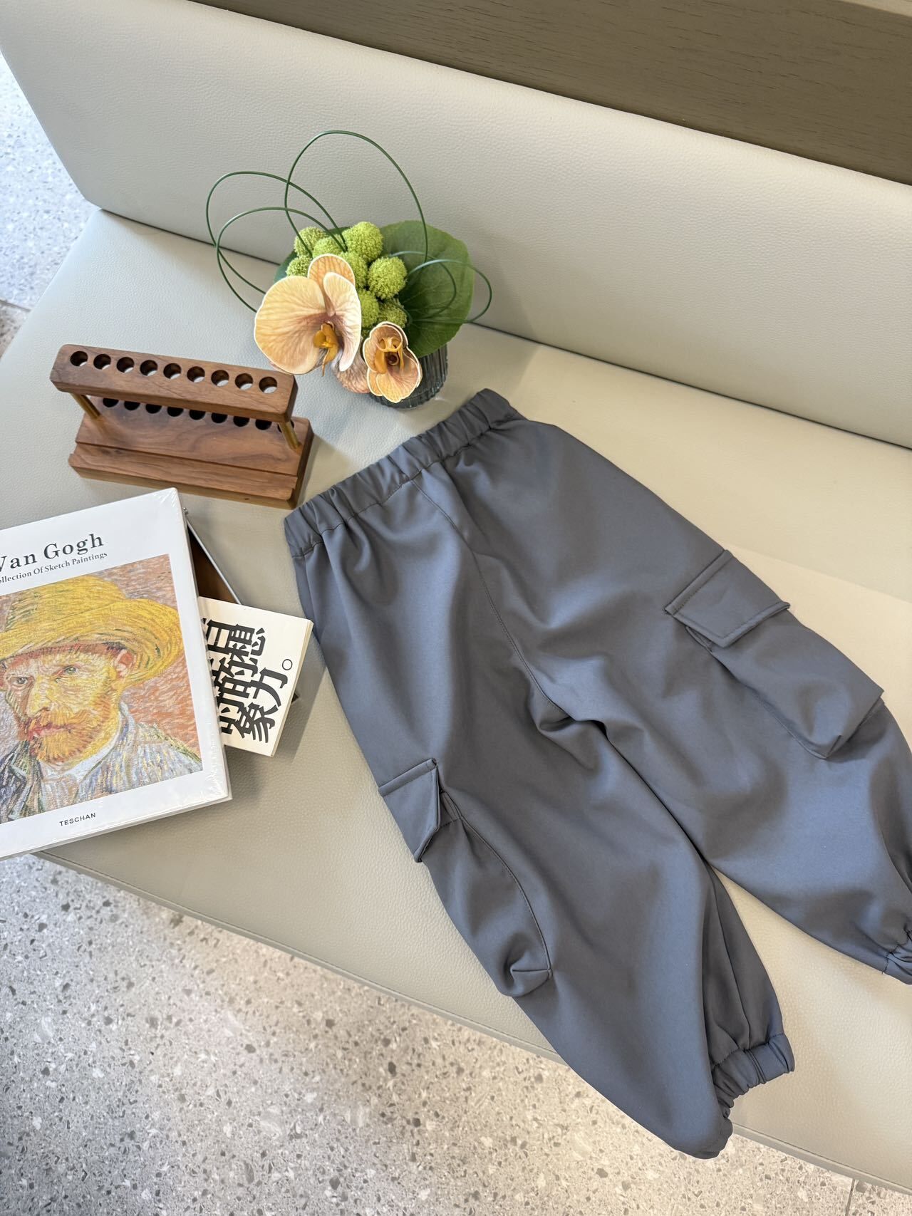 𝐋𝐞𝐞 灰色束腳工裝褲