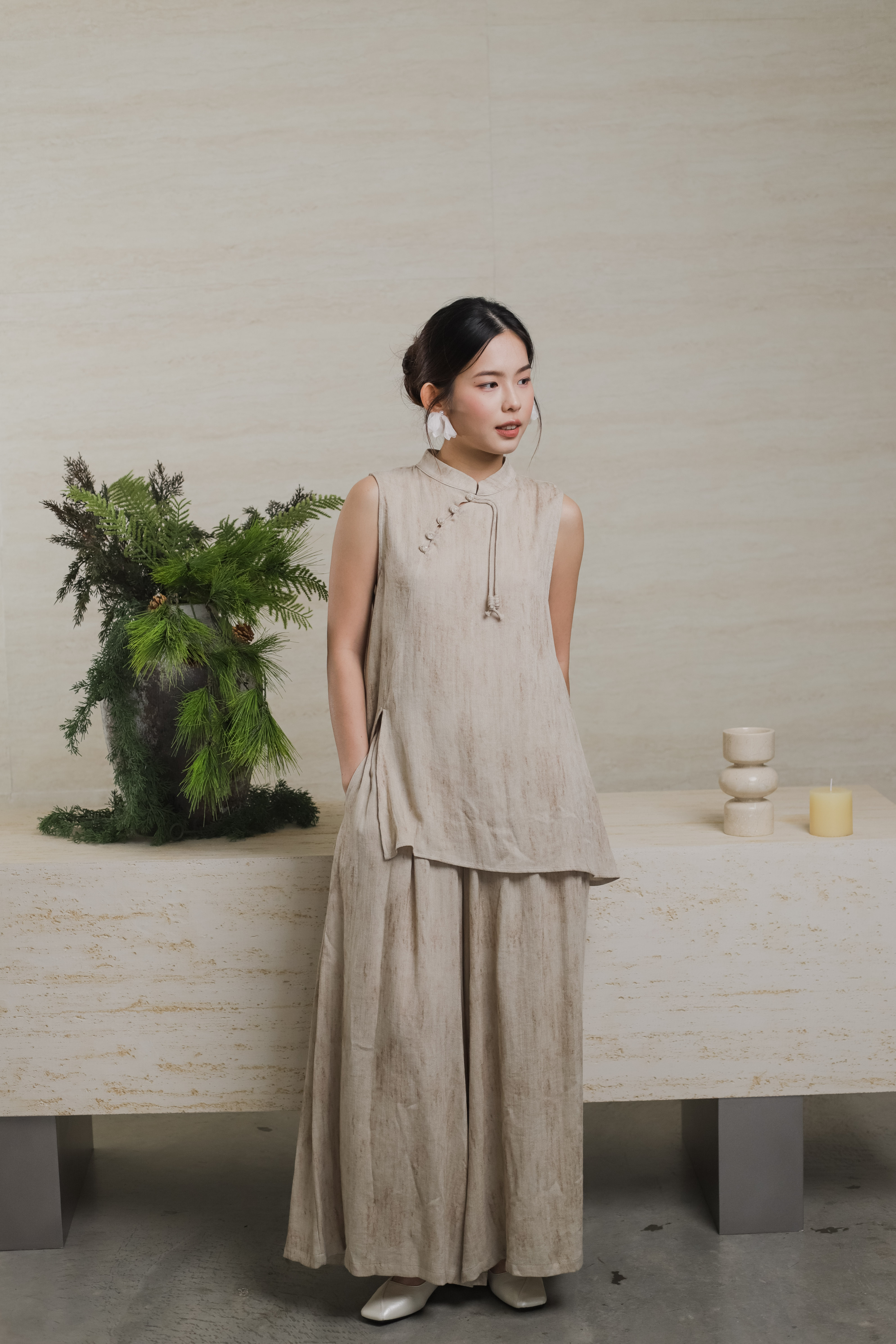 Mossy  Cheongsam Top Sand -2567BSSAN