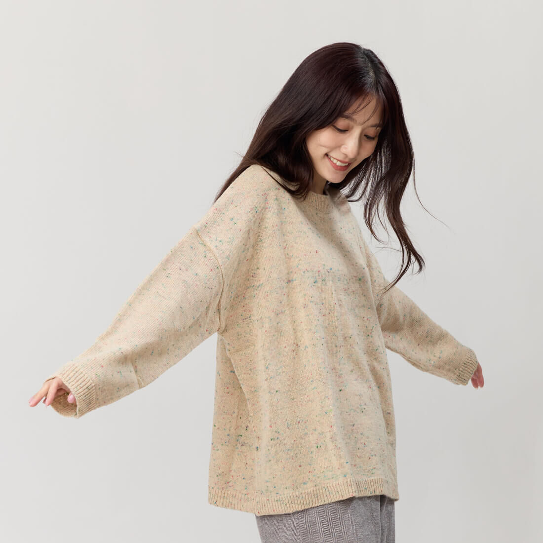 Melissa彩點圓領寬版針織毛衣/米杏