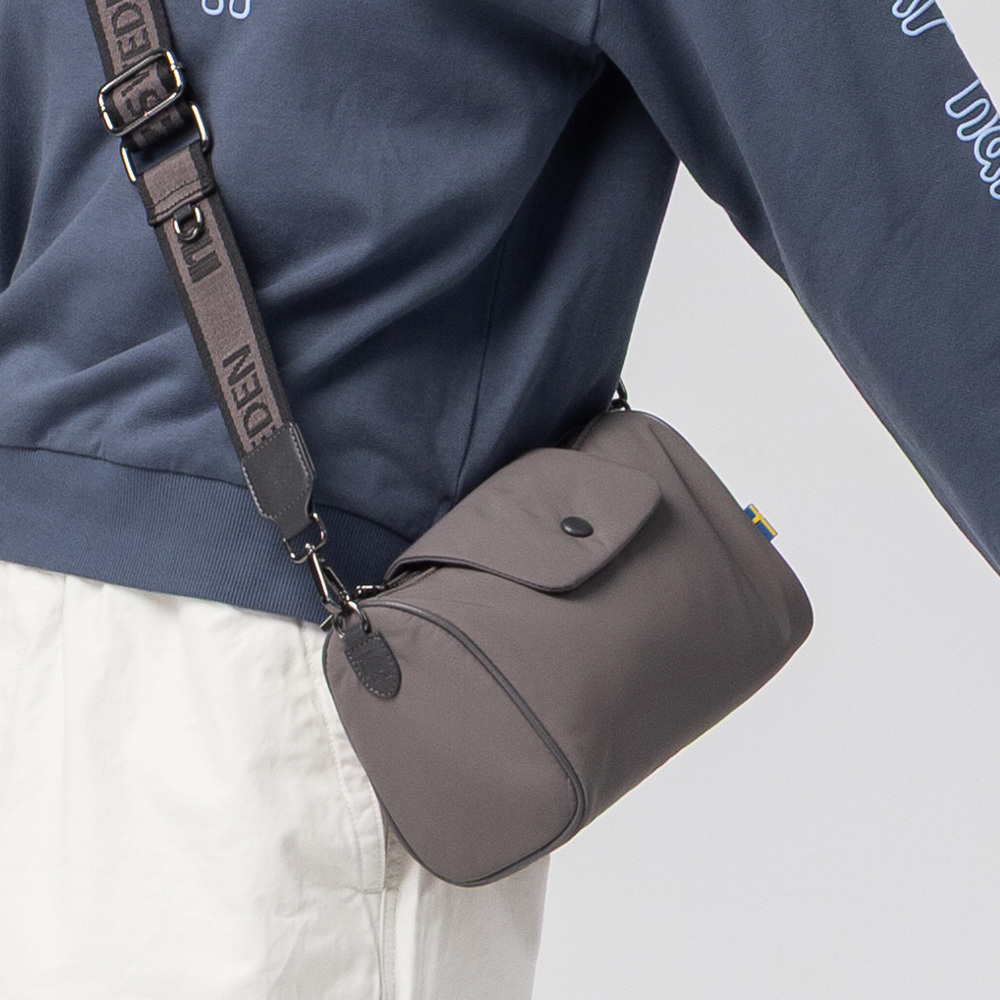 瑞典雲朵包系列｜防潑水 雲朵 圓筒包(大象灰)M