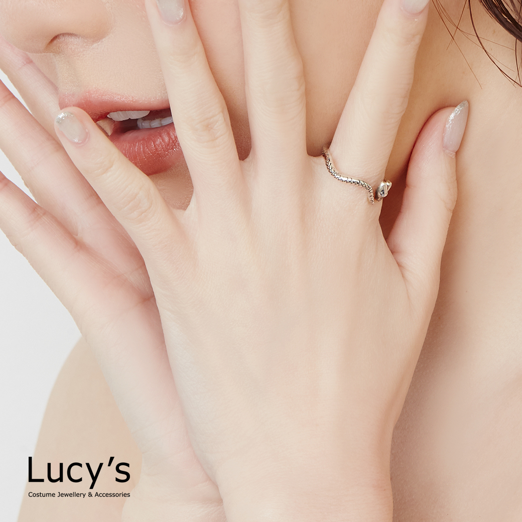 925純銀 蛇行纏繞 硫化開口戒 (123561)