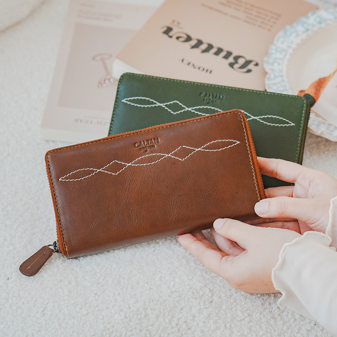 【招財母錢包💰】菱紋縫線真皮多功能長夾-兩色(075142)