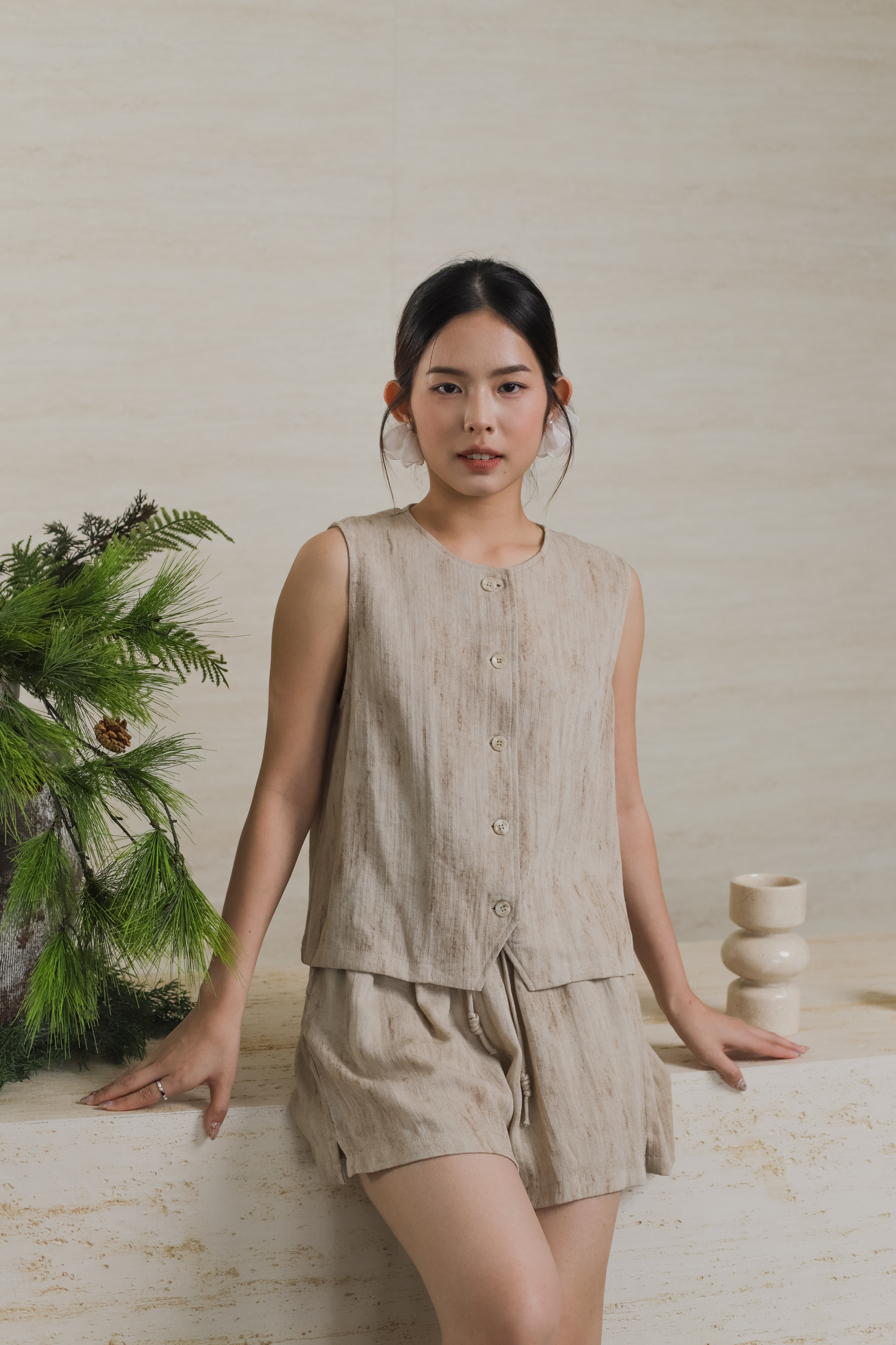 Mossy Tie Dye Vest Sand -2569BVSAN