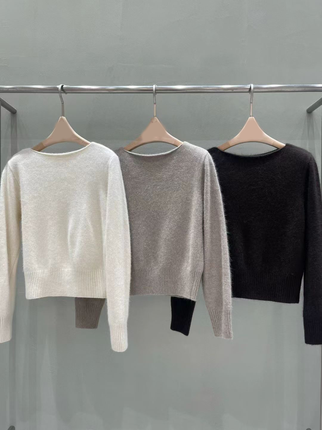 質感格雷色系圓領馬海毛針織上衣毛衣 / 3色