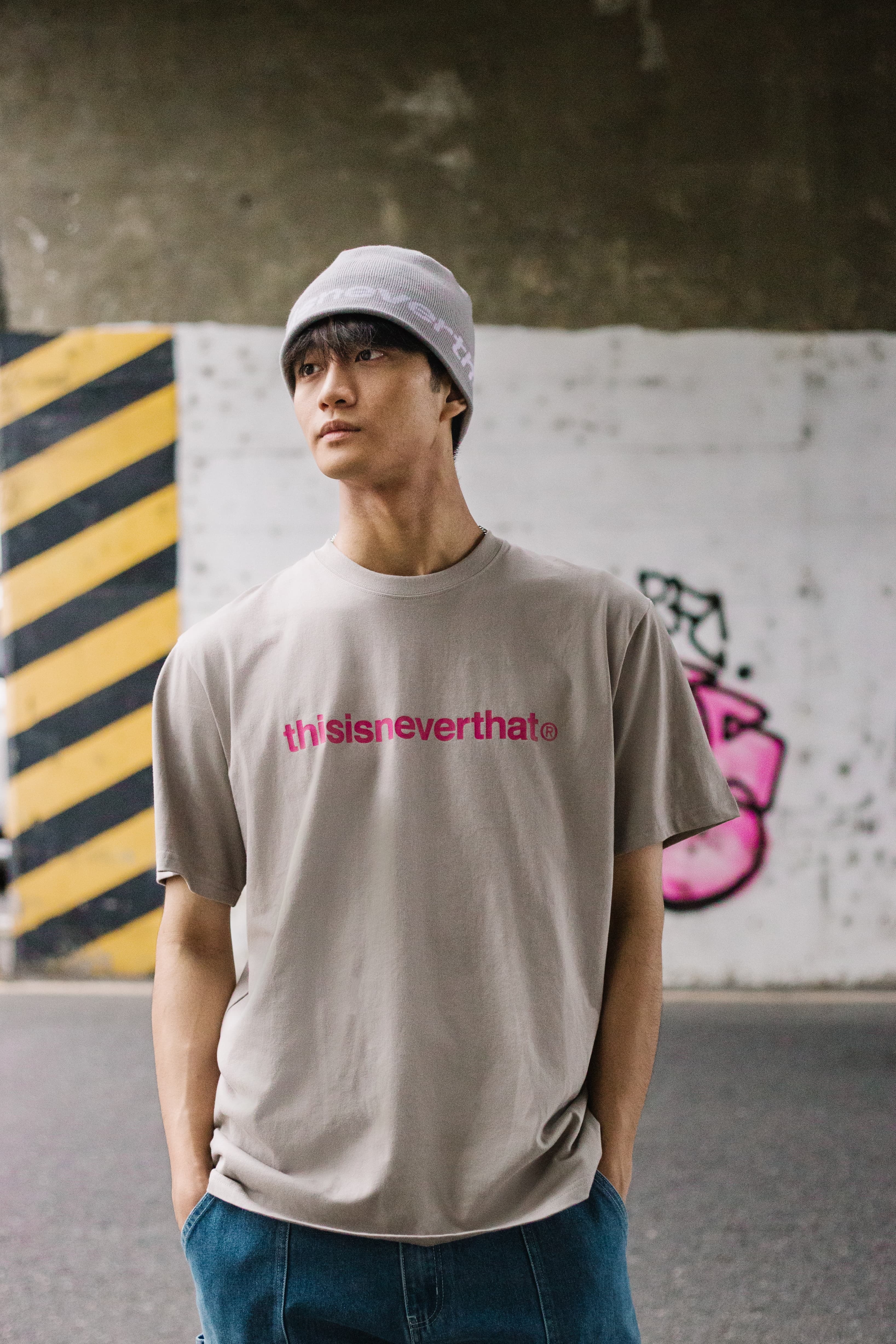 【車庫服飾】thisisneverthat T-Logo Tee