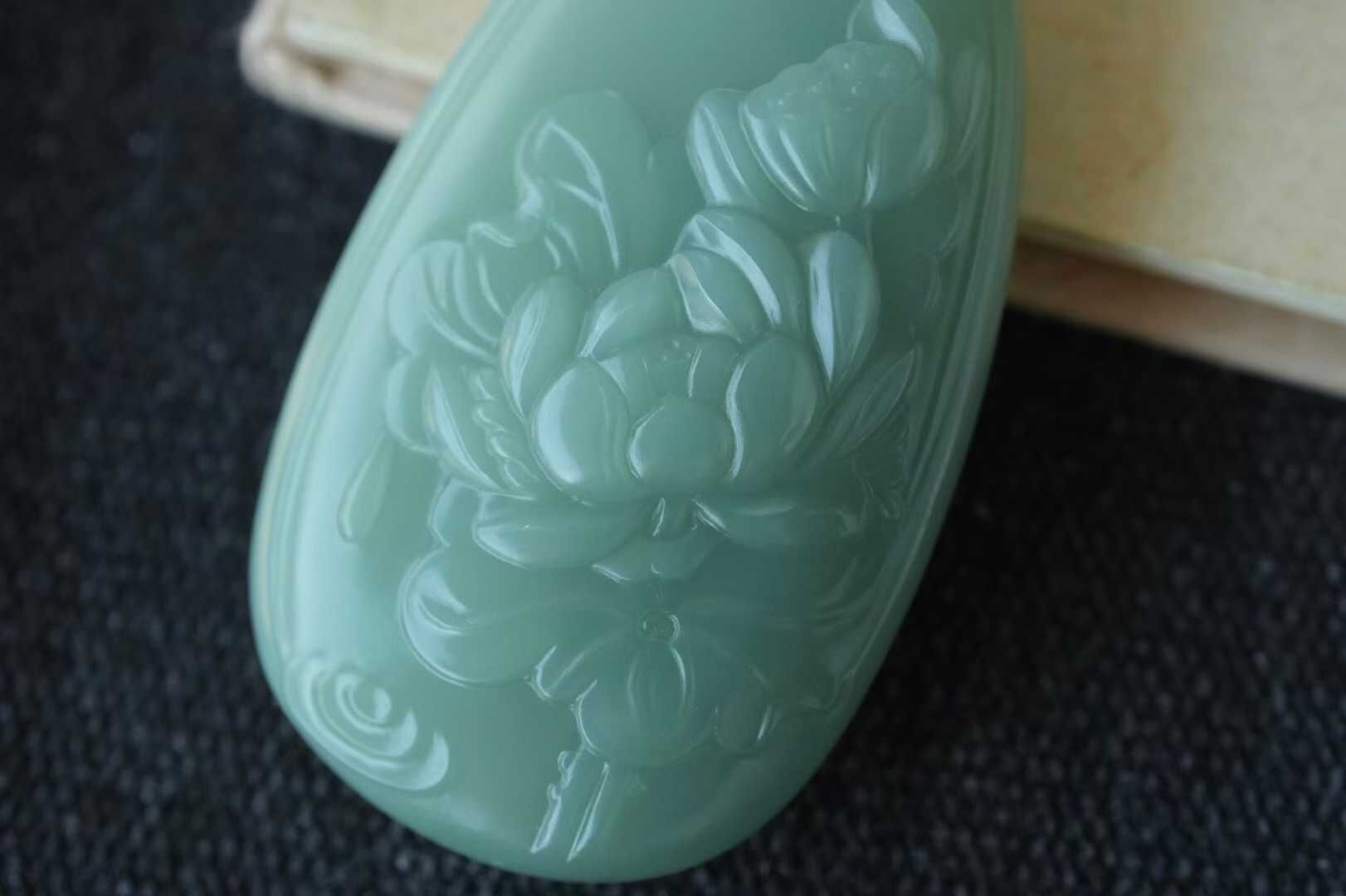 1117421 和田玉碧玉瓷藍粉青和和美美掛件