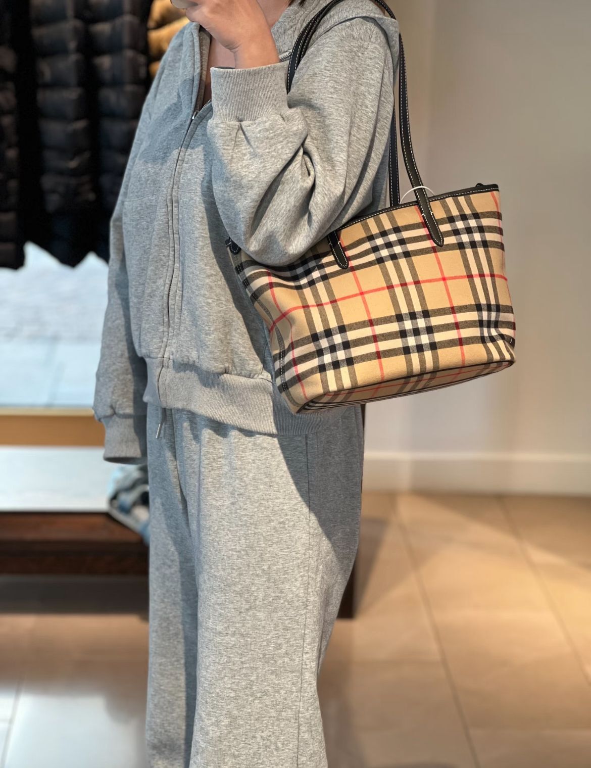 【預購】Burberry K1126103 托特包