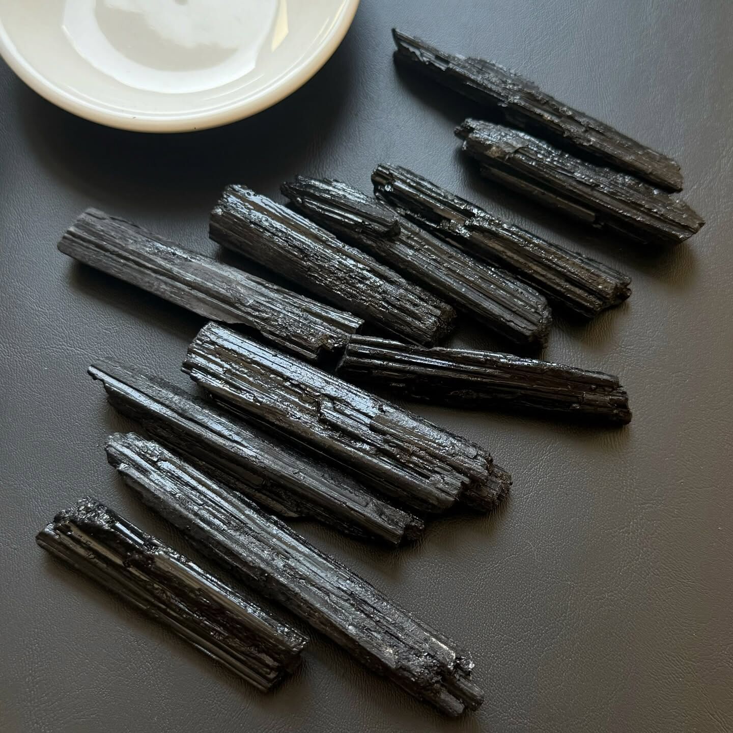 [原石] 巴西黑碧璽 長條狀