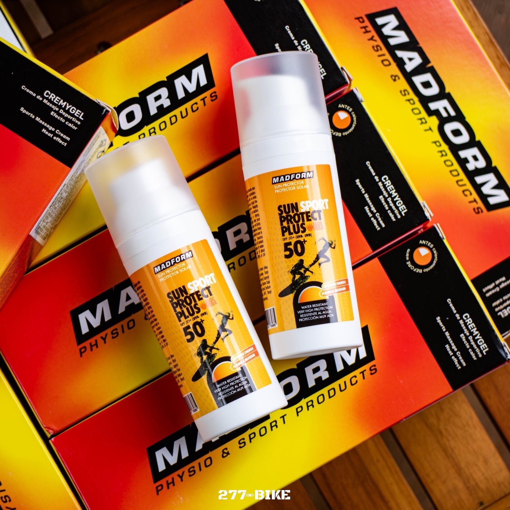 MADFORM 荷苾曬★ 清爽型防水保濕高效防曬乳SPF50+ (含蘆薈配方、運動專用）50ml