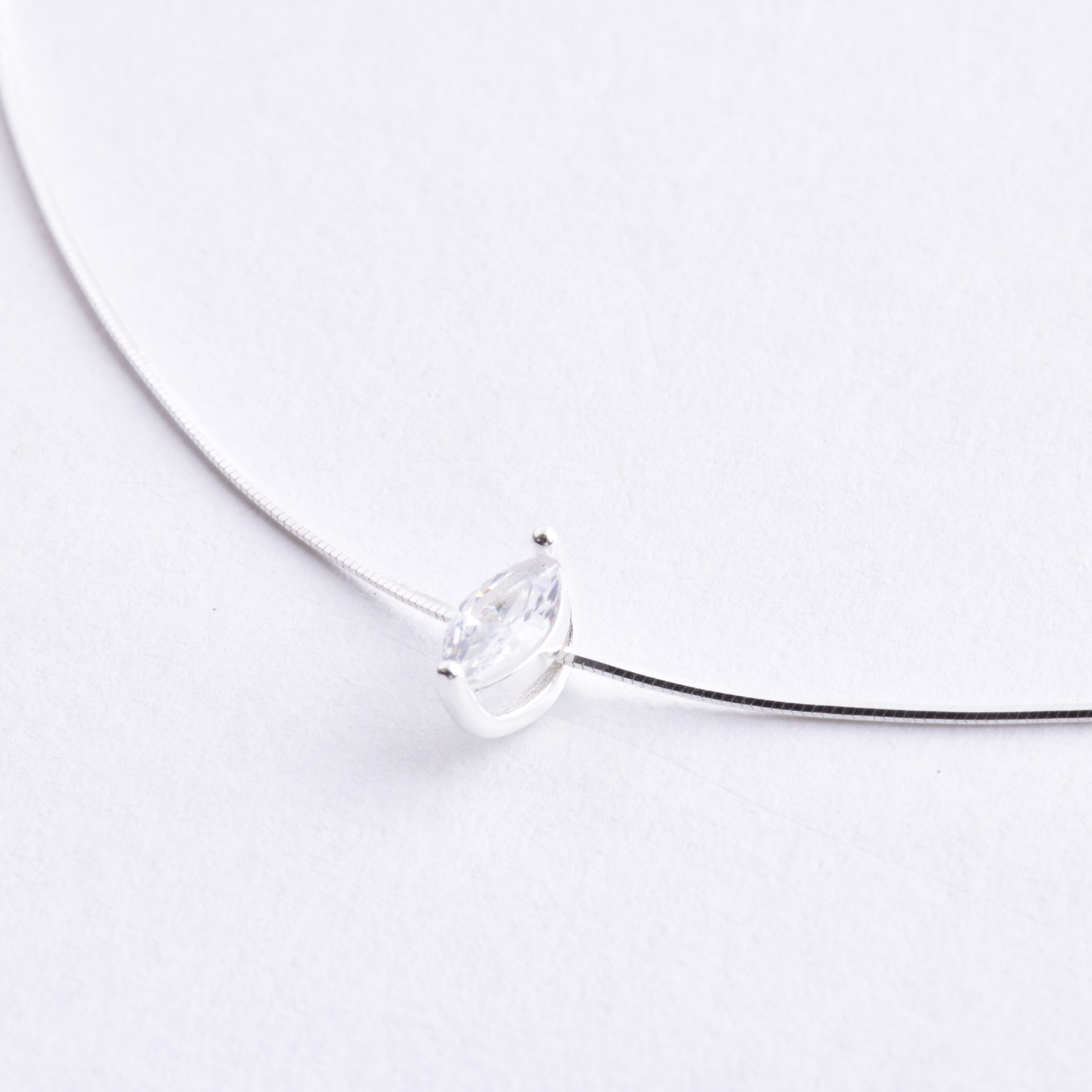 N1176 | 純銀水滴鋯石蛇骨項鍊