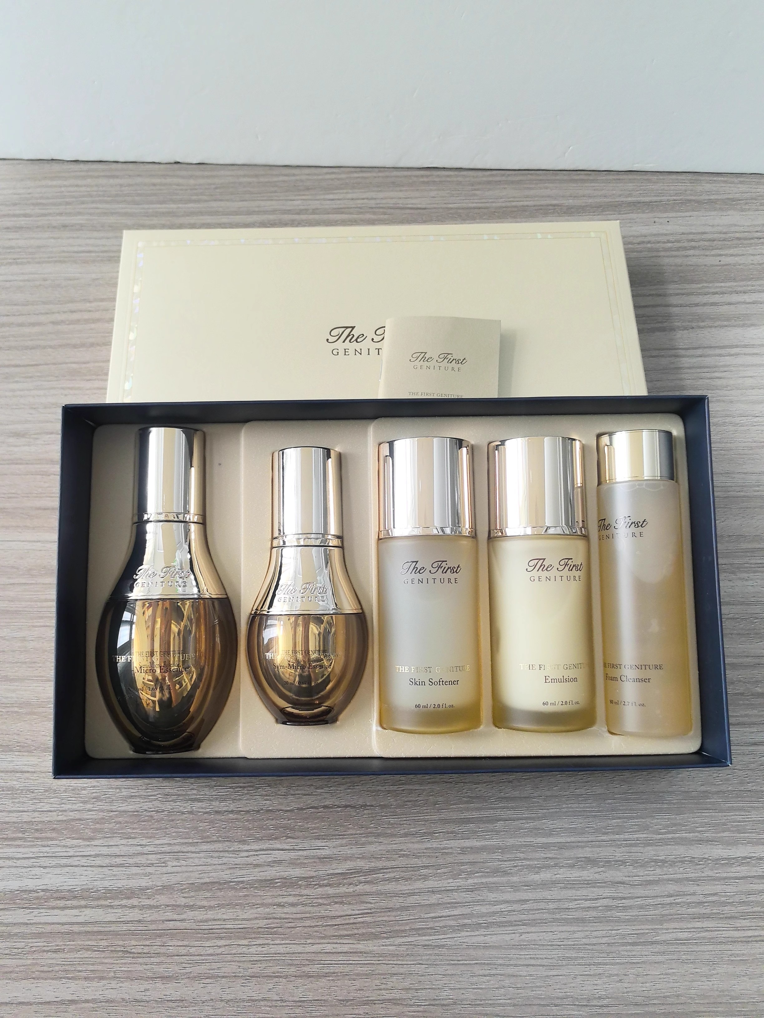 【直播】AKR112606 OHUI 極致精華增量套盒