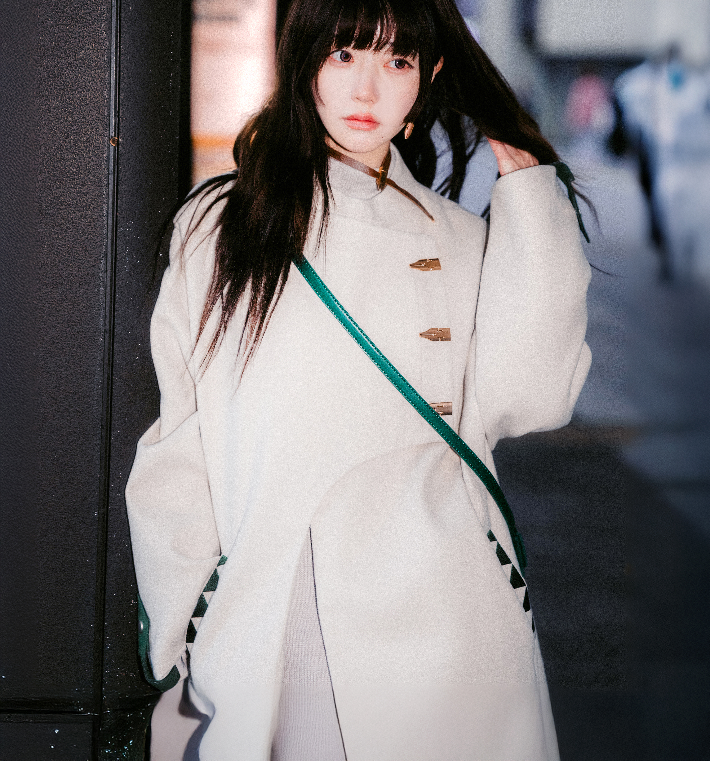 岸邊露伴 前扣半開長版外套