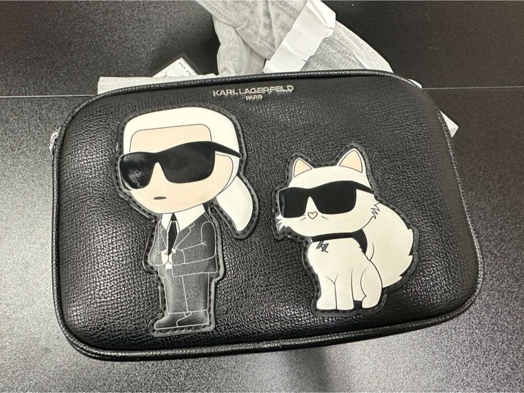 【直播】Karl Lagerfeld LL1126622 斜咩包