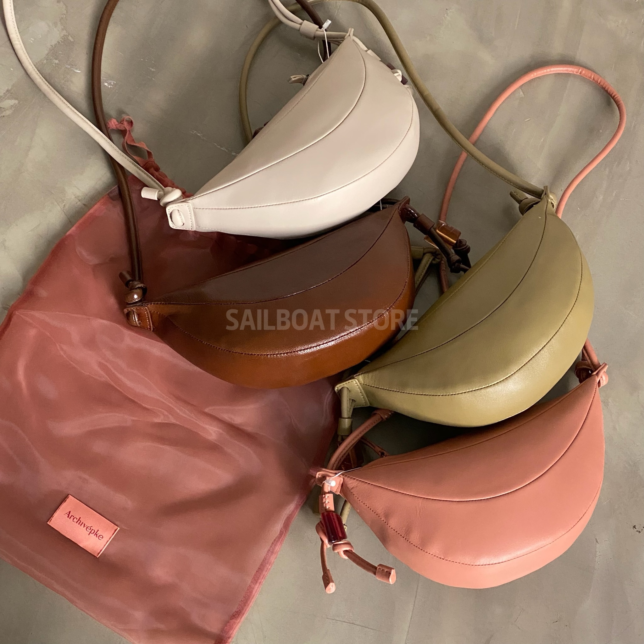 #預購 🇰🇷韓國 Archivepke Small Fling Bag 小款 餃子包 肩背包