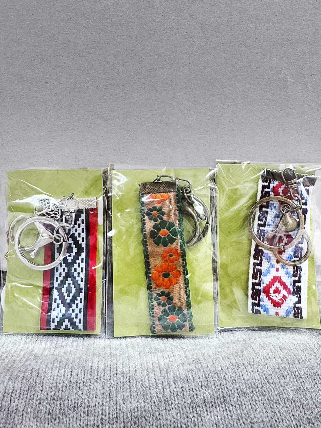 花蓮分會｜原民手工織帶鑰匙圈(款式隨機出貨)