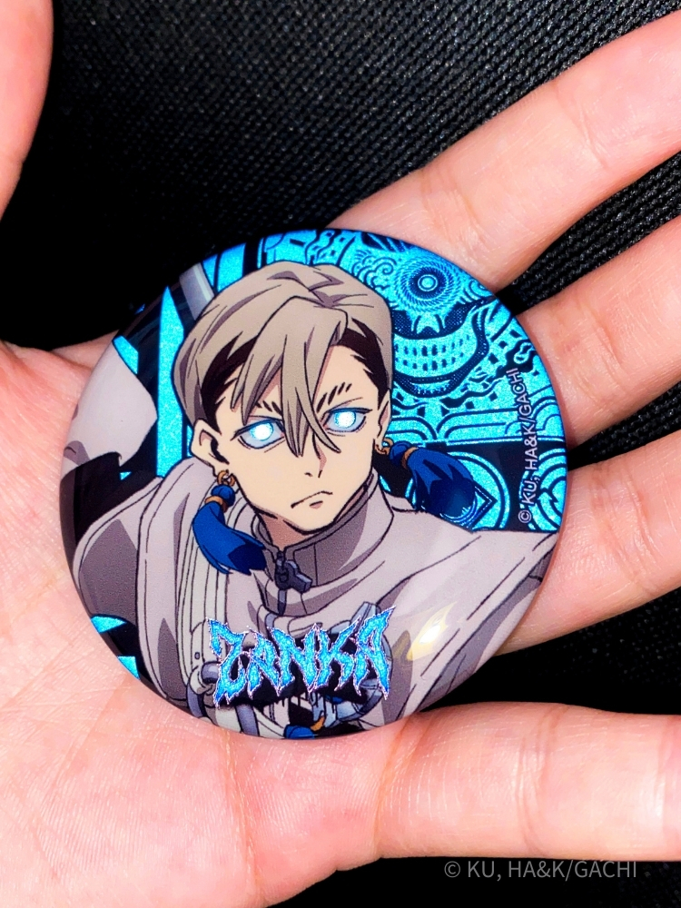 GACHIAKUTA 反光圓形胸章 贊卡