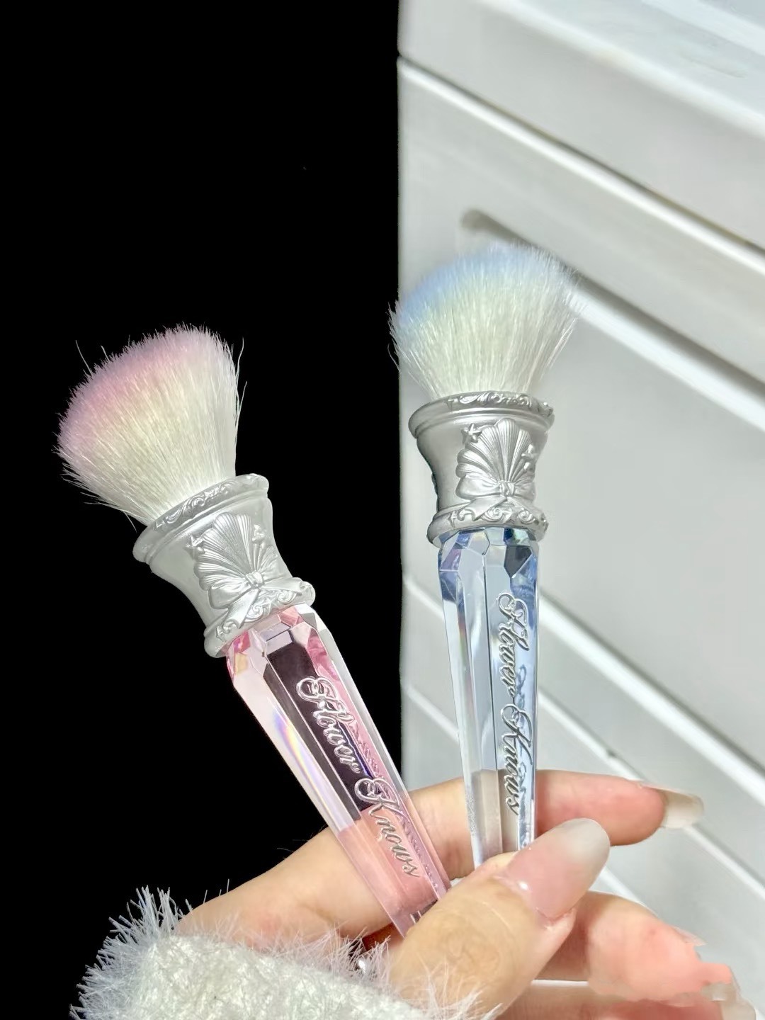 【現貨】Flower Knows 花知曉甜心小熊系列 圓頭點彩刷 2色可選 化妝工具