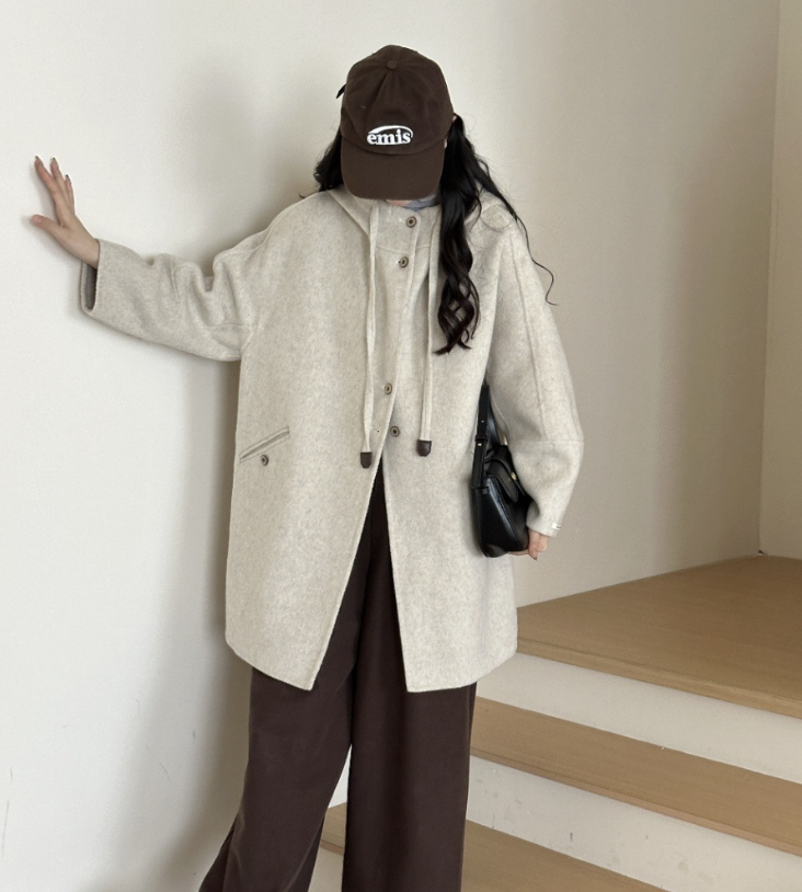 ᴷᴼᴿᴱᴬ 🇰🇷慵懶韓系落肩保暖連帽羊毛外套 （三色）