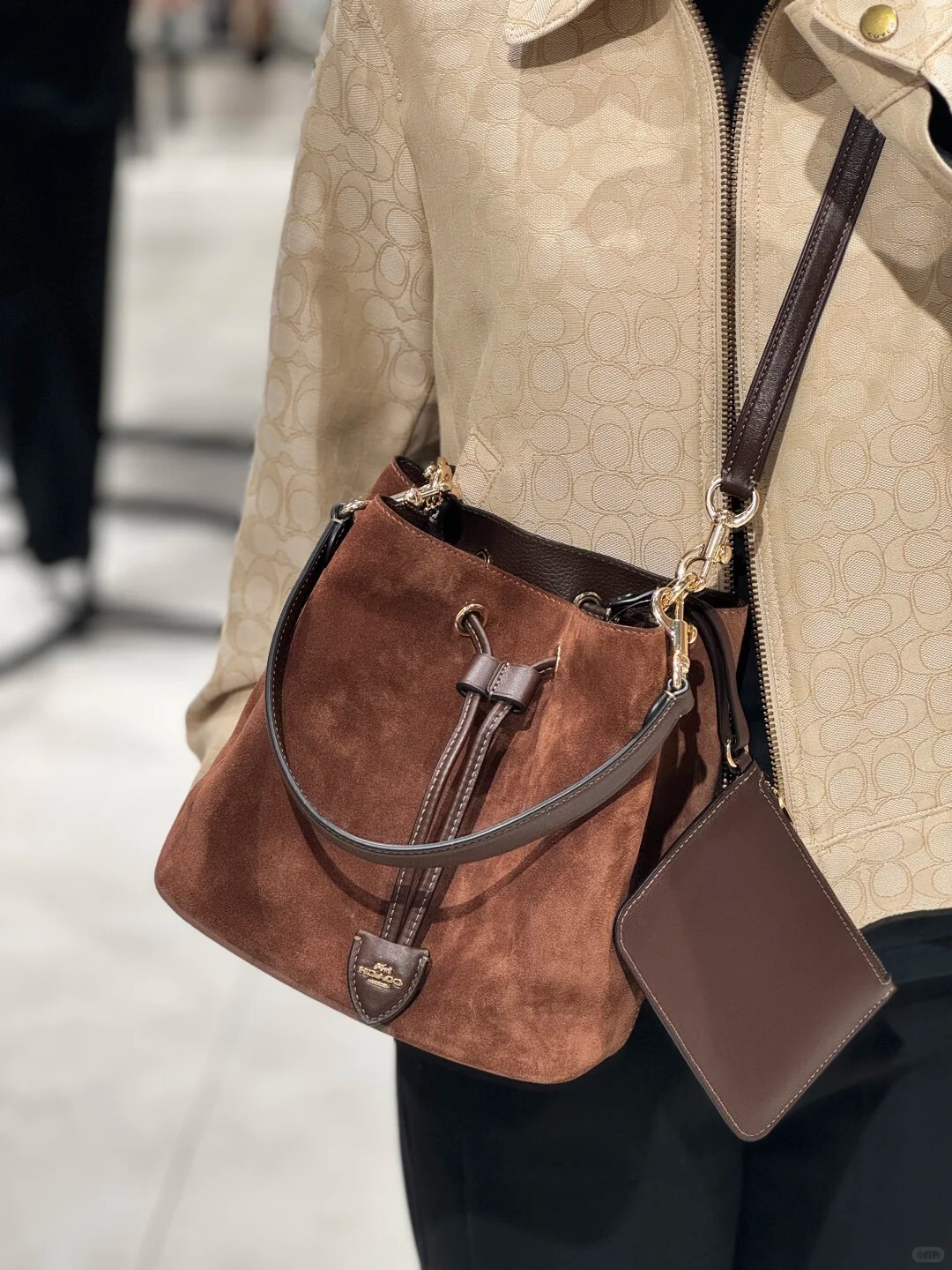 <美國黑五折扣> 限時三天 Coach Rowan Bucket Bag 水桶包附手袋 1+1