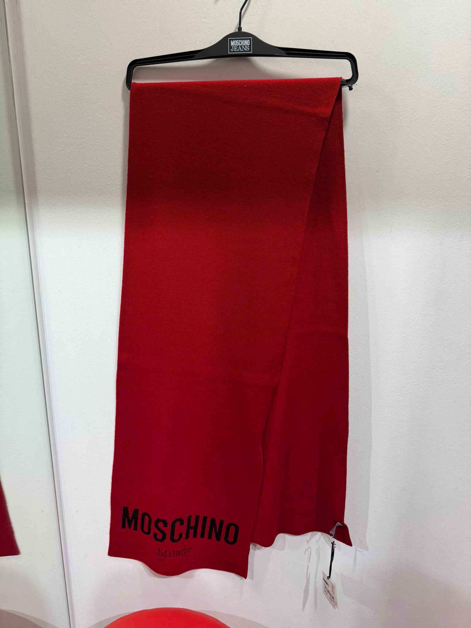 【預購】AE112610 Moschino 純色LOGO款圍巾