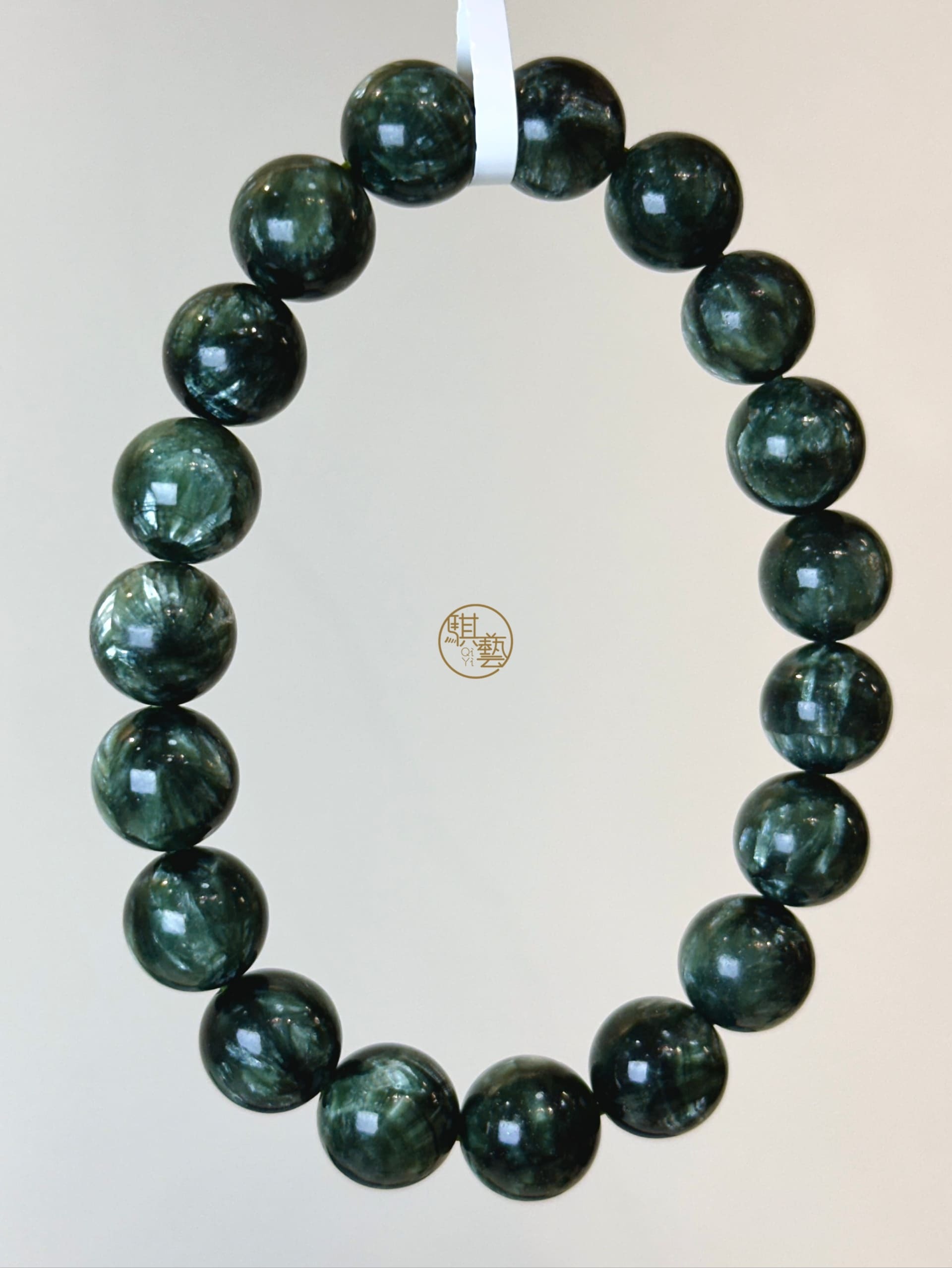 綠龍晶手串 10mm｜招財穩定 × 行動力提升 × 能量防護