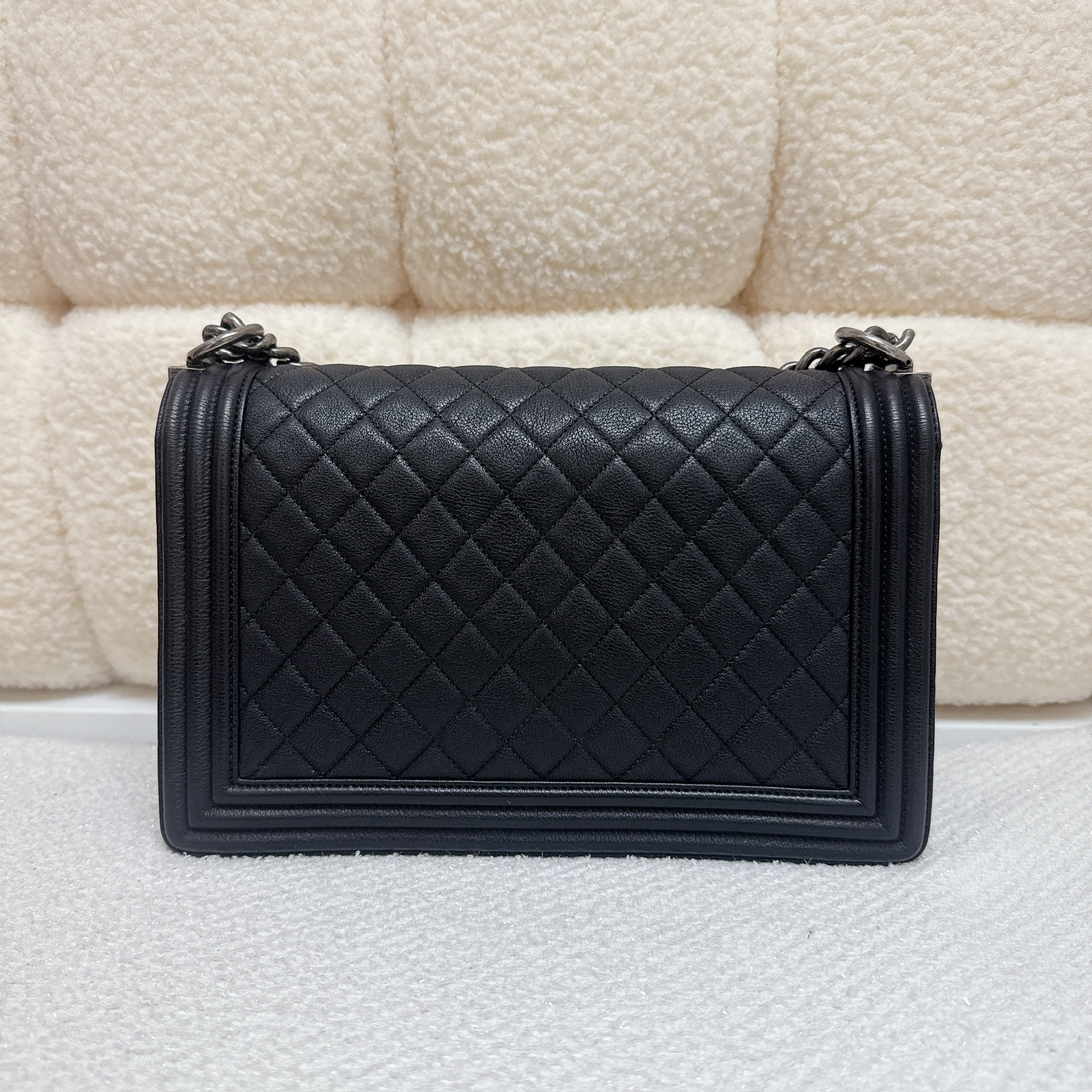 Chanel Boy 28 - Black / Shw