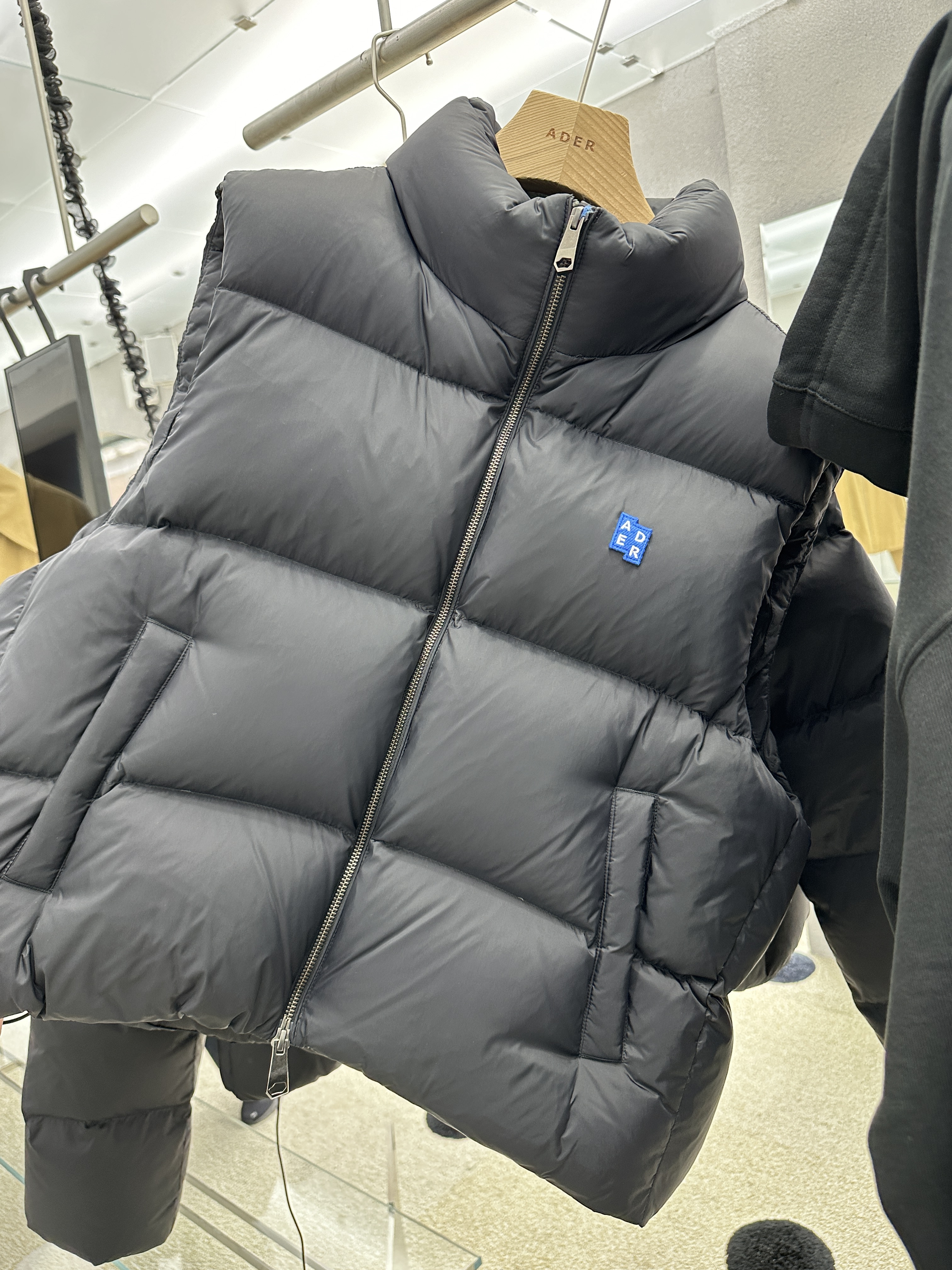 【現貨】Ader error BL Tag puffer vest 基本款 logo 羽絨背心 BO42FYDW0401