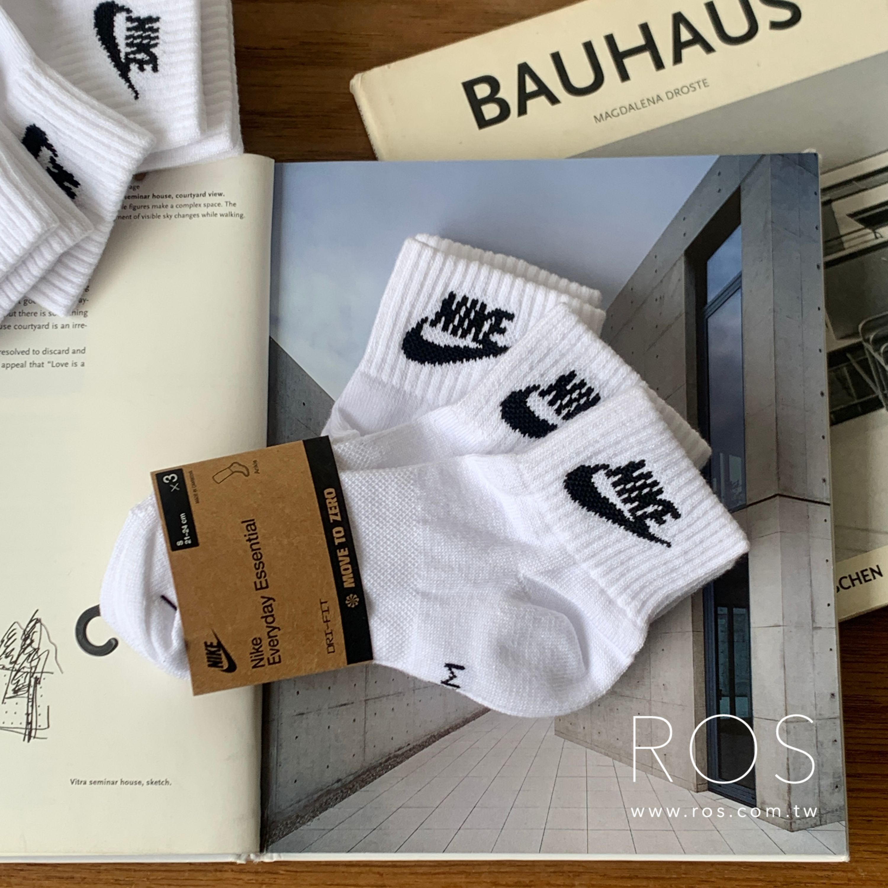 Nike 字體Logo低筒襪 三入組