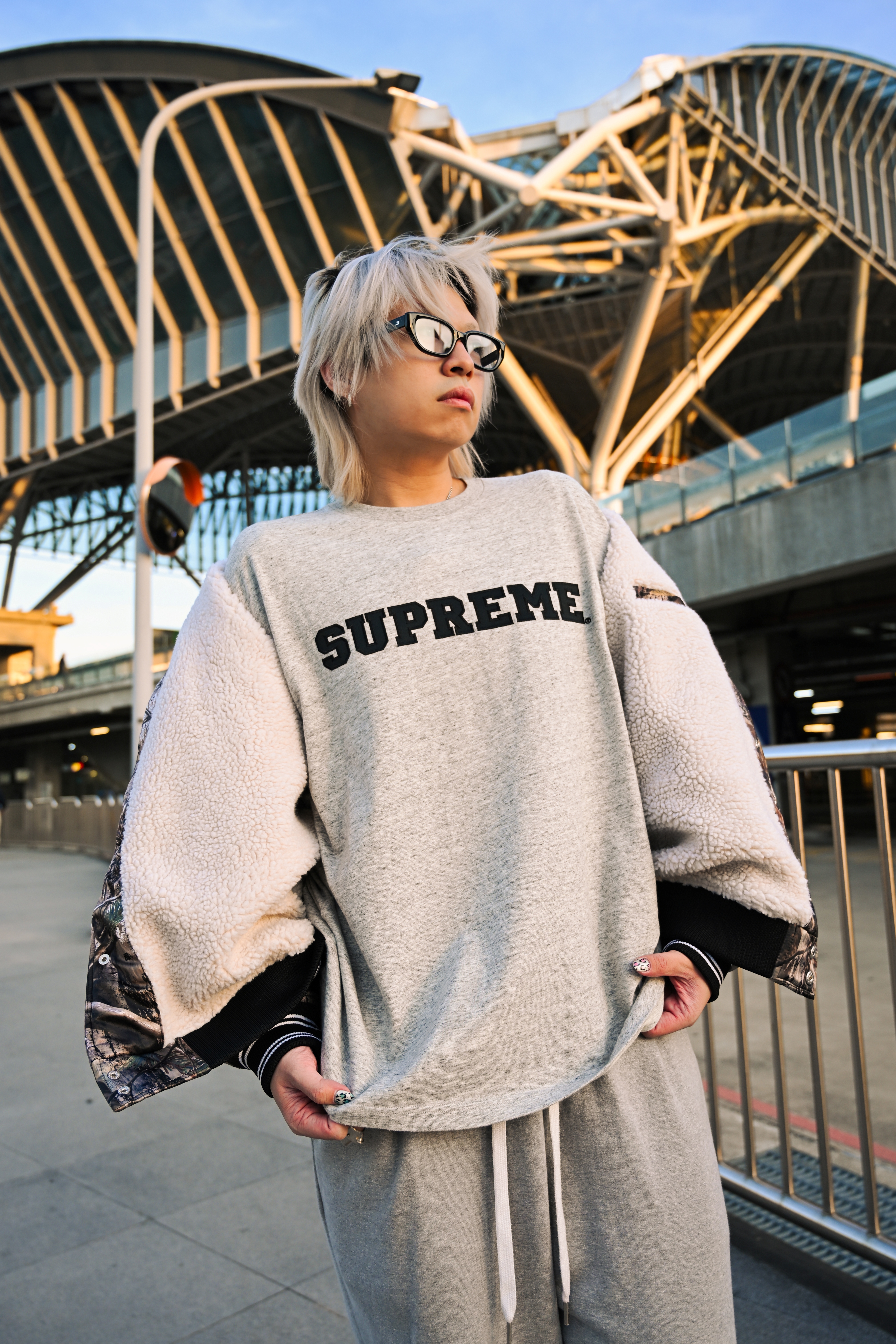 ☆ETW☆【EASY TO WEAR】Supreme 25FW COLLEGIATE APPLIQUE S/S TOP 刺繡 立體 字體 短T