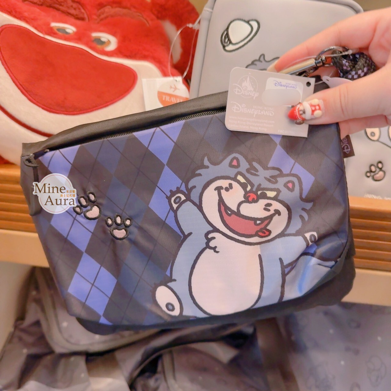 路西法 魯斯佛 Lucife 壞貓咪 菱格紋 圖案 隨身 斜背 小包 -香港迪士尼樂園