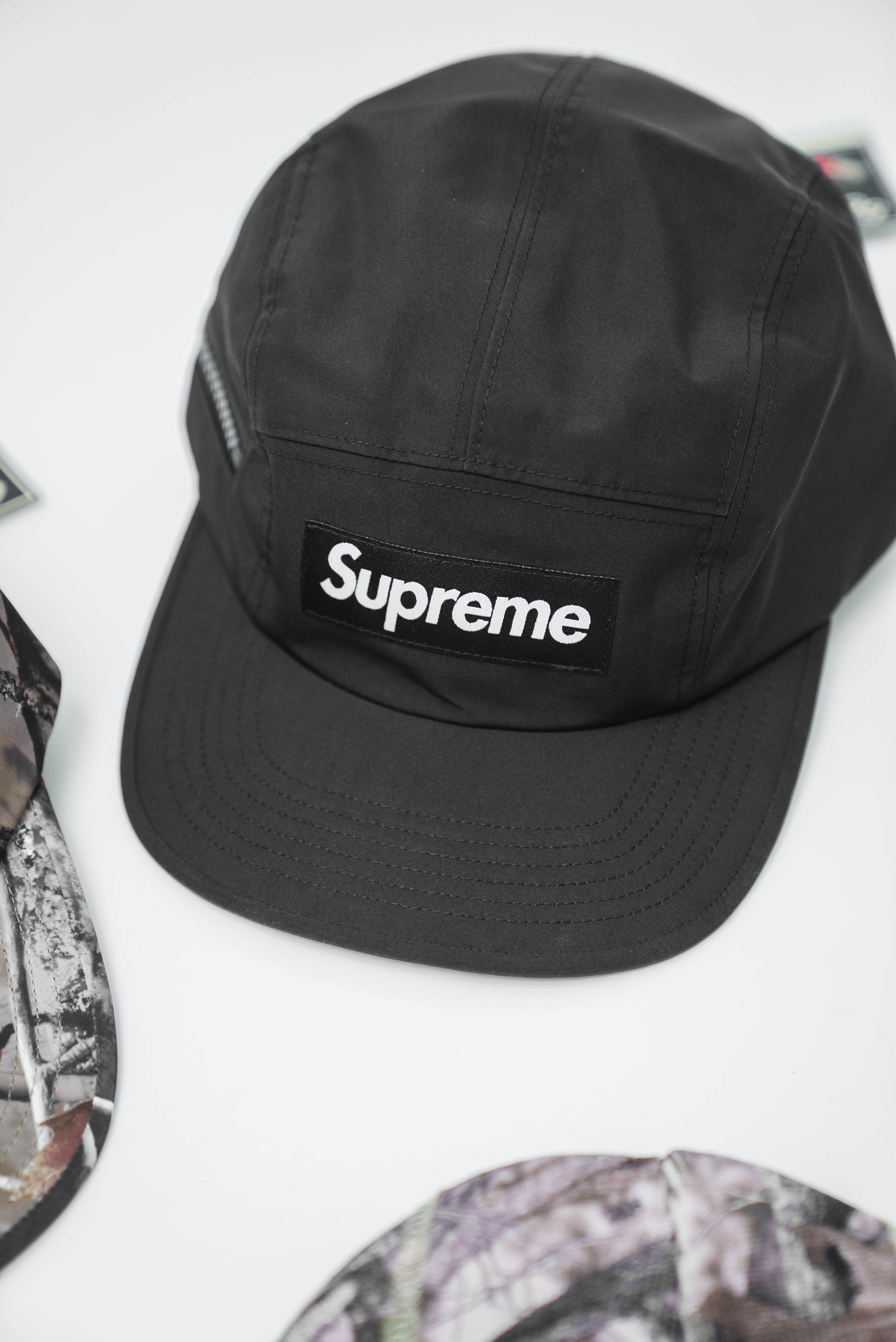 Focus Store】現貨秒發Supreme FW25 Week12 GORE-TEX Zip Pock