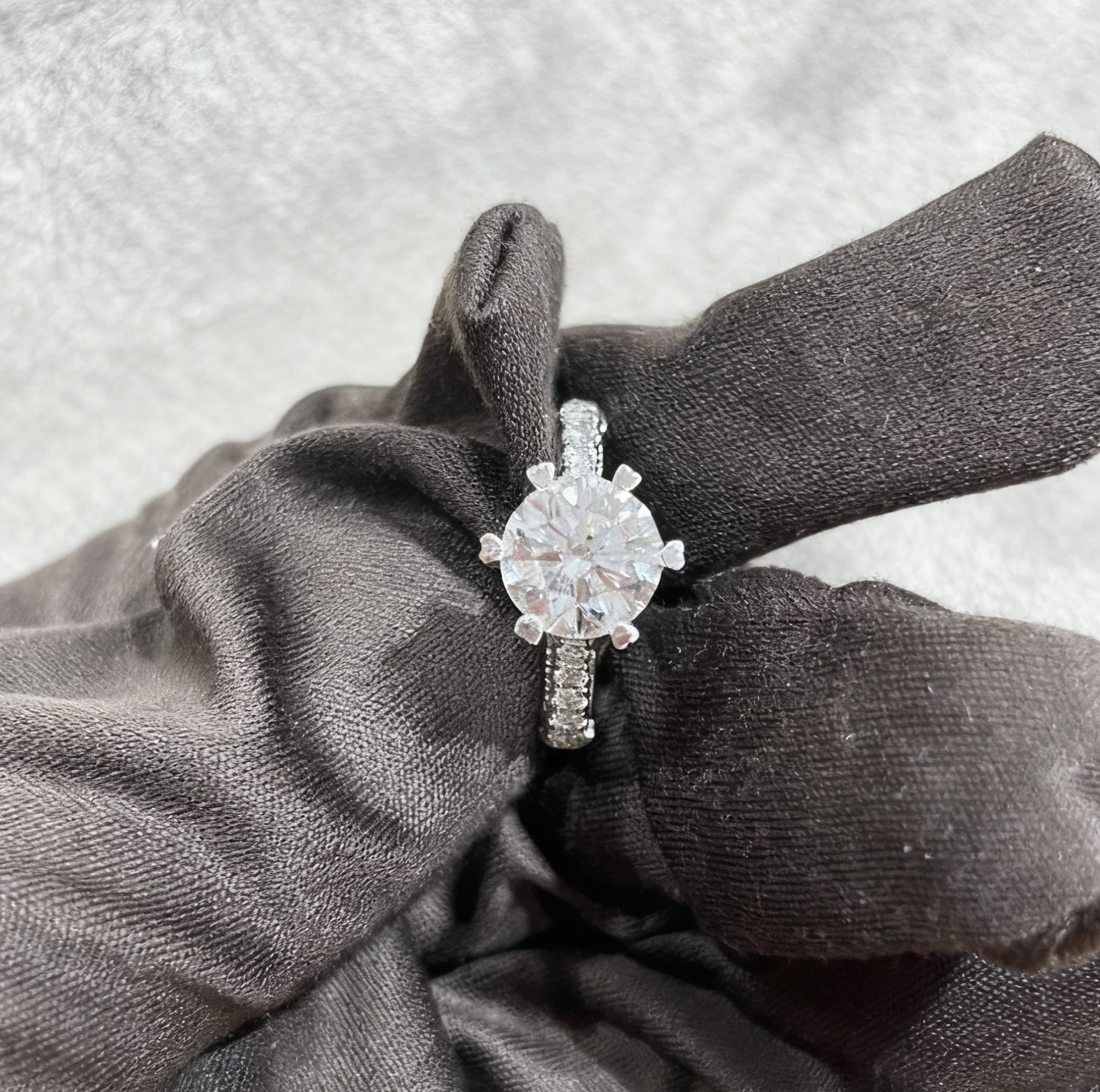 2.22 carat 鑽石戒指size 10（二手）