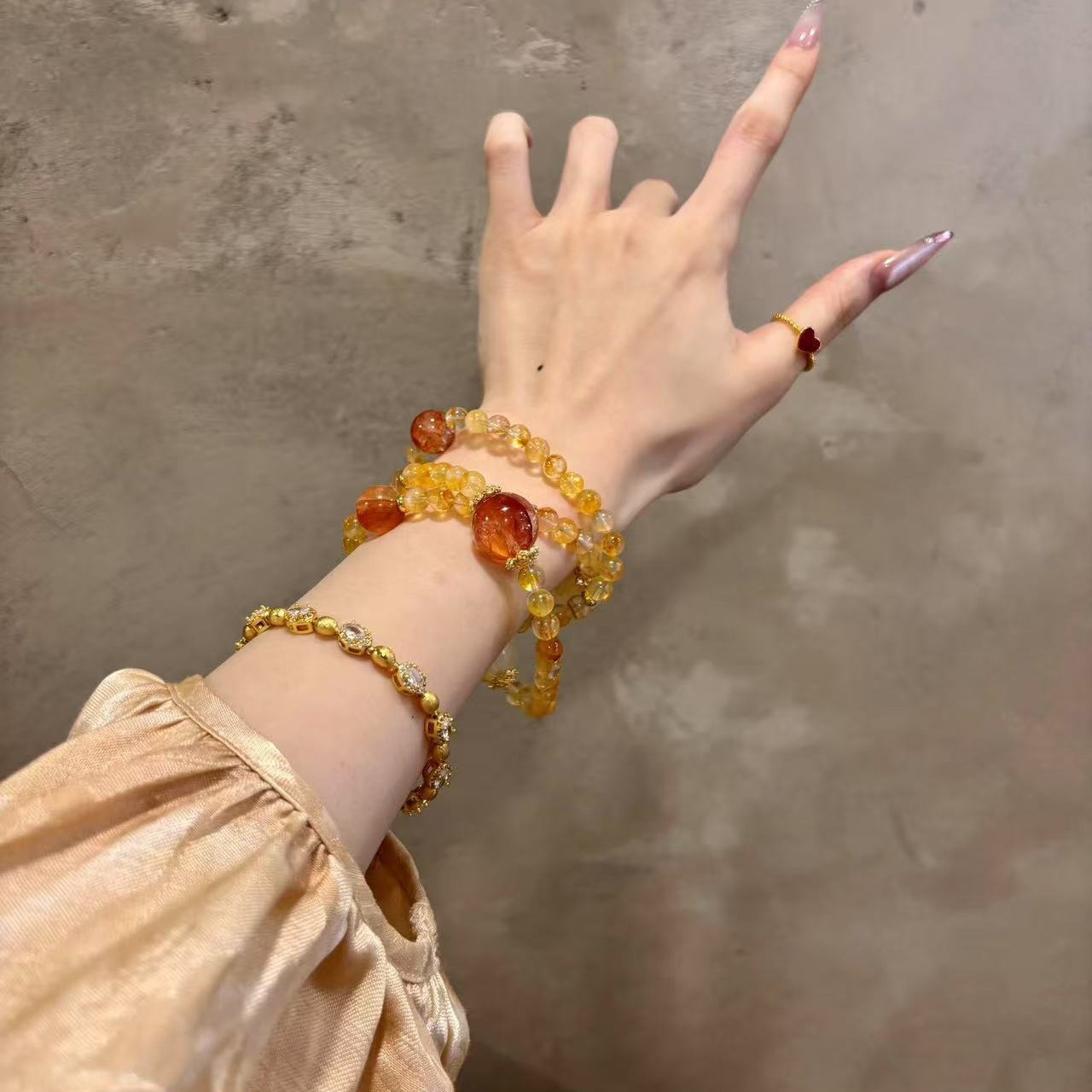 【金曦映蕊】黃塔晶x紅膠花x黃水晶x黃膠花三圈水晶手鍊