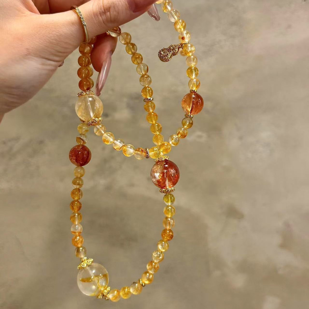 【金曦映蕊】黃塔晶x紅膠花x黃水晶x黃膠花三圈水晶手鍊