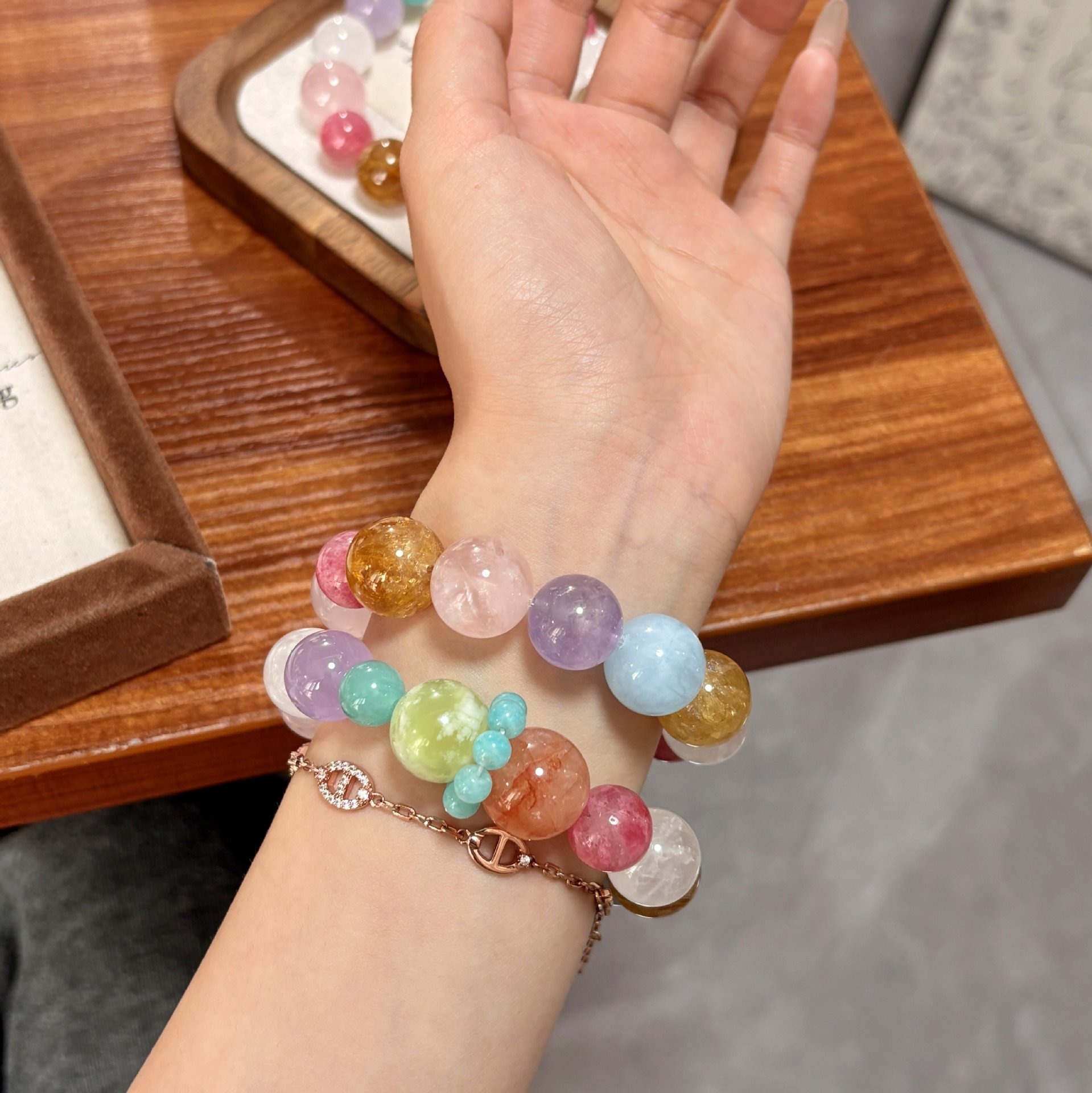 【彩虹多巴胺】紫水晶x白幽靈x粉水晶x薔薇石x黃塔晶x海藍寶x岫玉x天河石多功效水晶手鍊