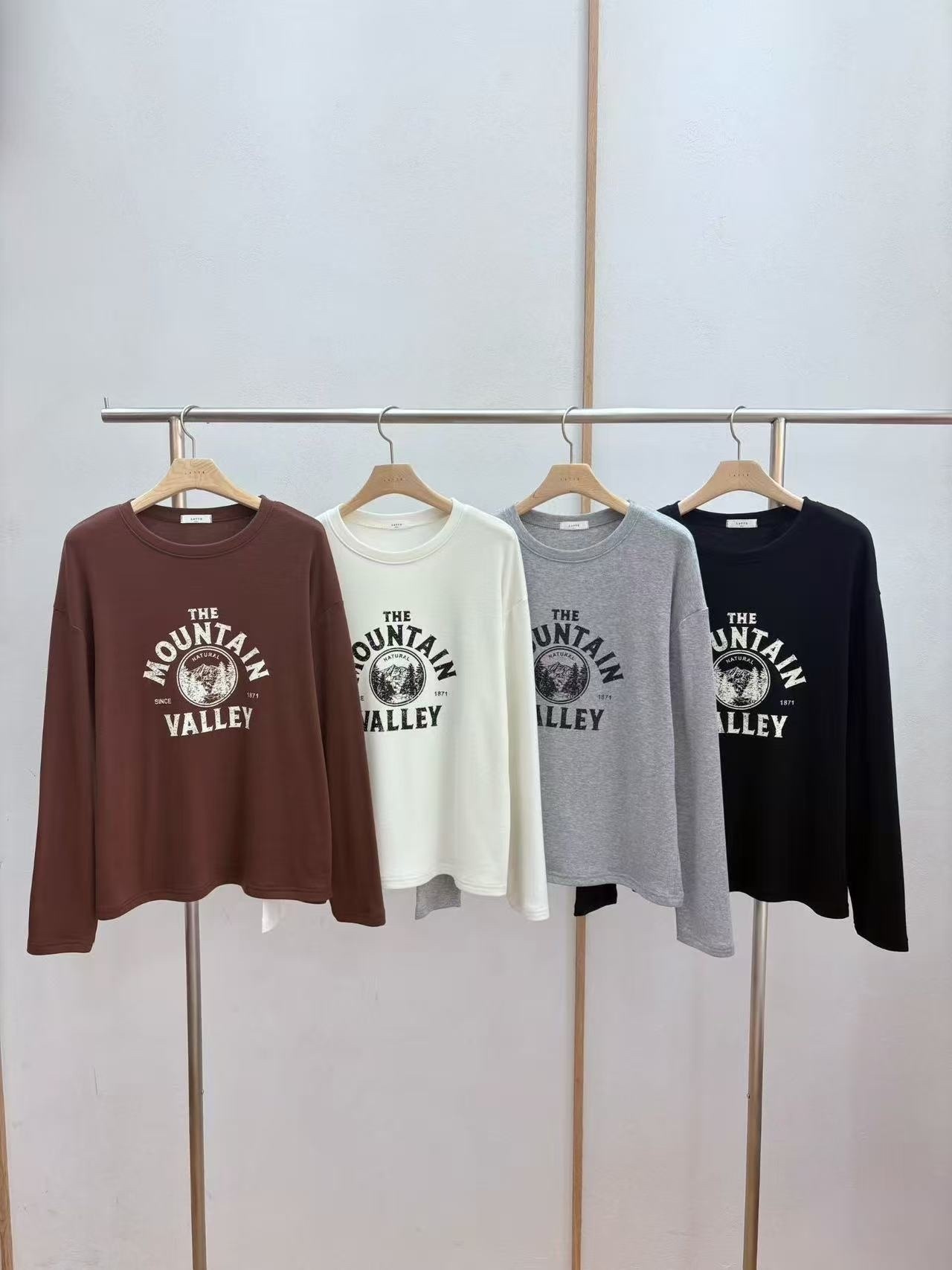 809 正韓Mountain Valley 長袖上衣