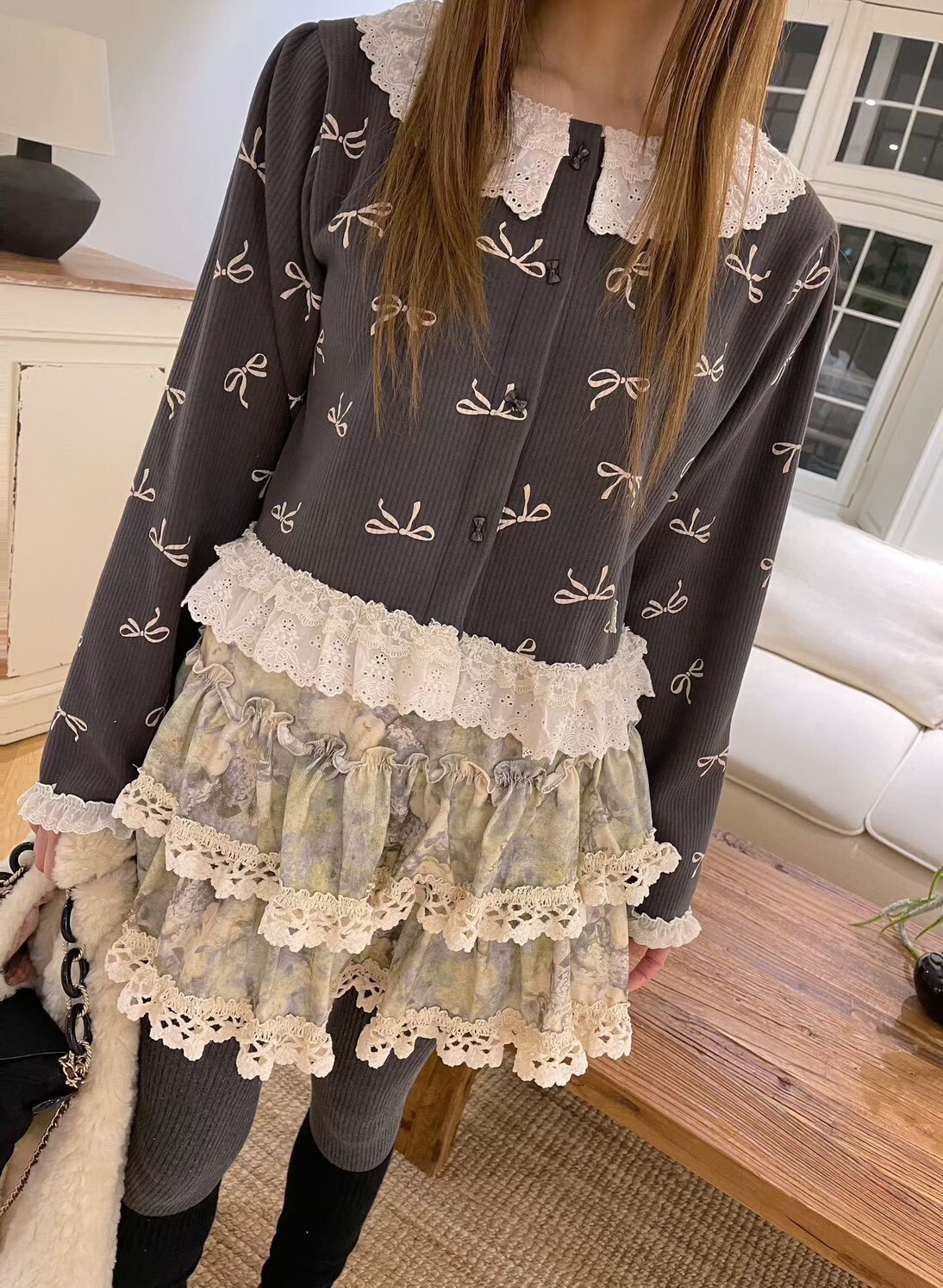 滾蕾絲印花短裙