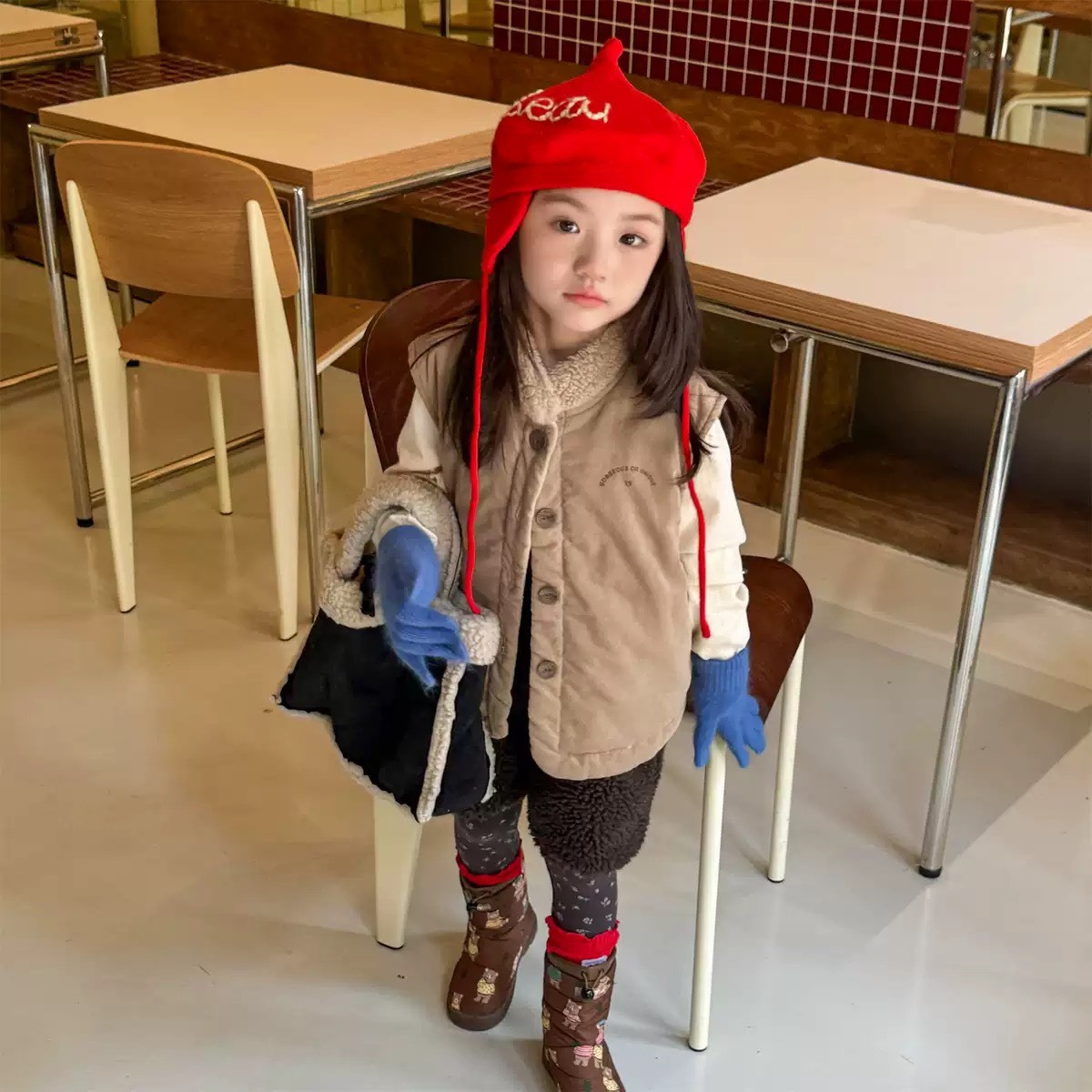 鋪棉羊羔毛領背心