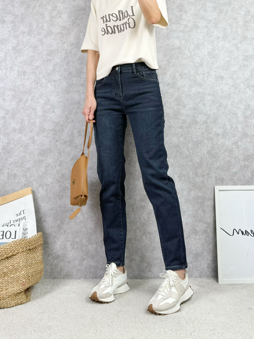 輕暖日常・修臀直線刷毛牛仔褲 ⚡️搶手貨⚡️