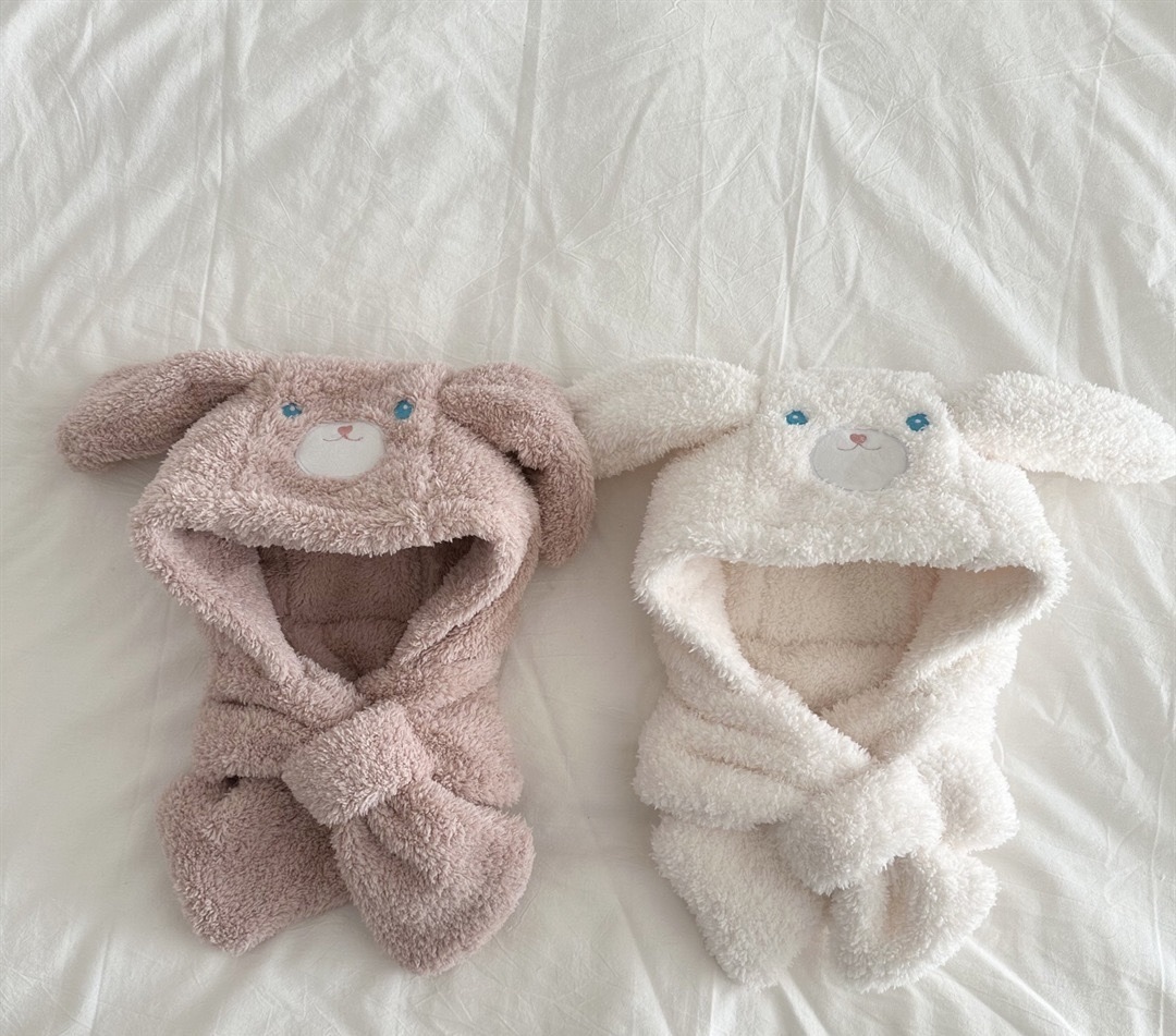 可愛兔兔暖呼呼一體絨帽