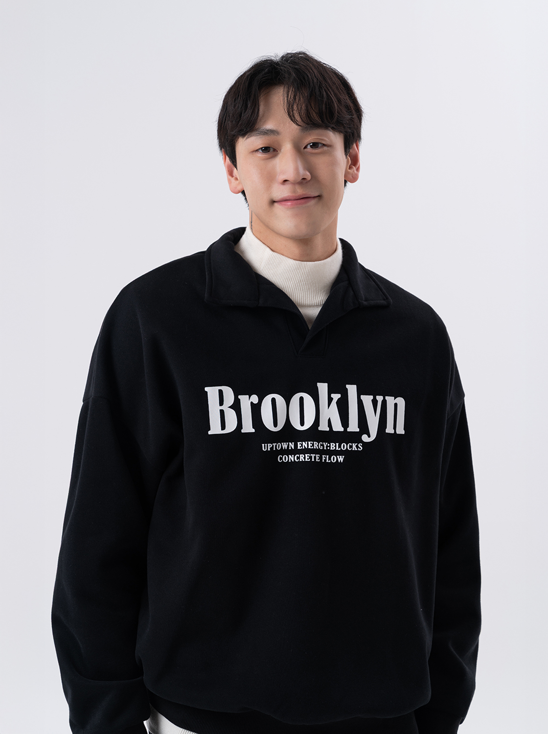 【期間限定】翻領城市印花大學TEE