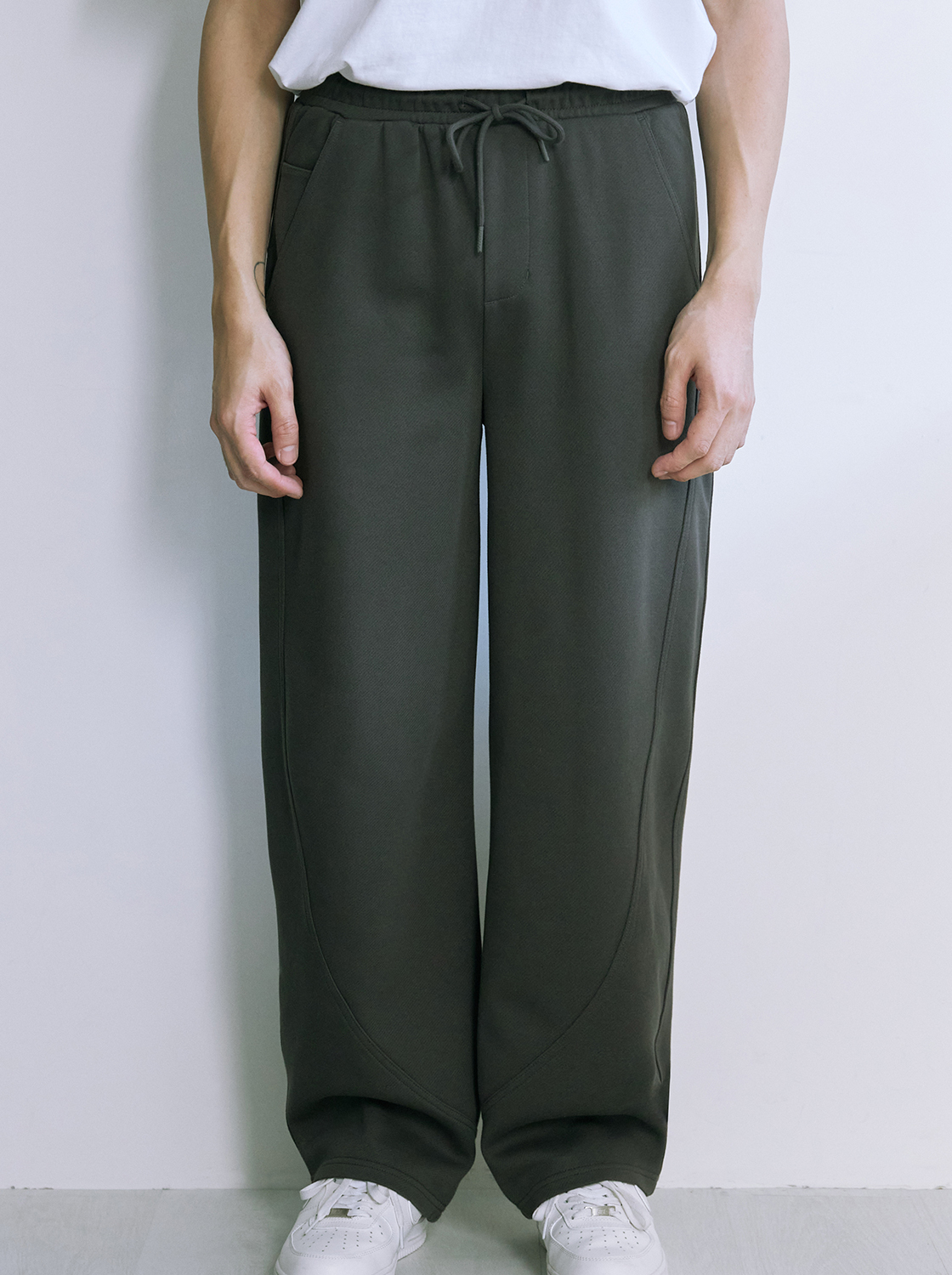 【期間限定】休閒彎刀褲