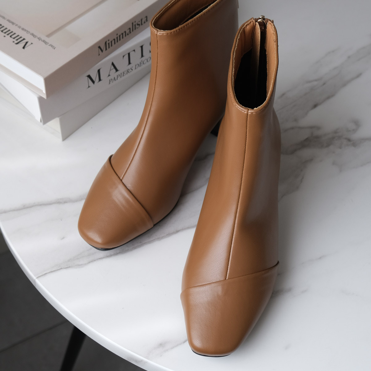 俐落幹練 方頭後拉鍊短靴【MJ4201】