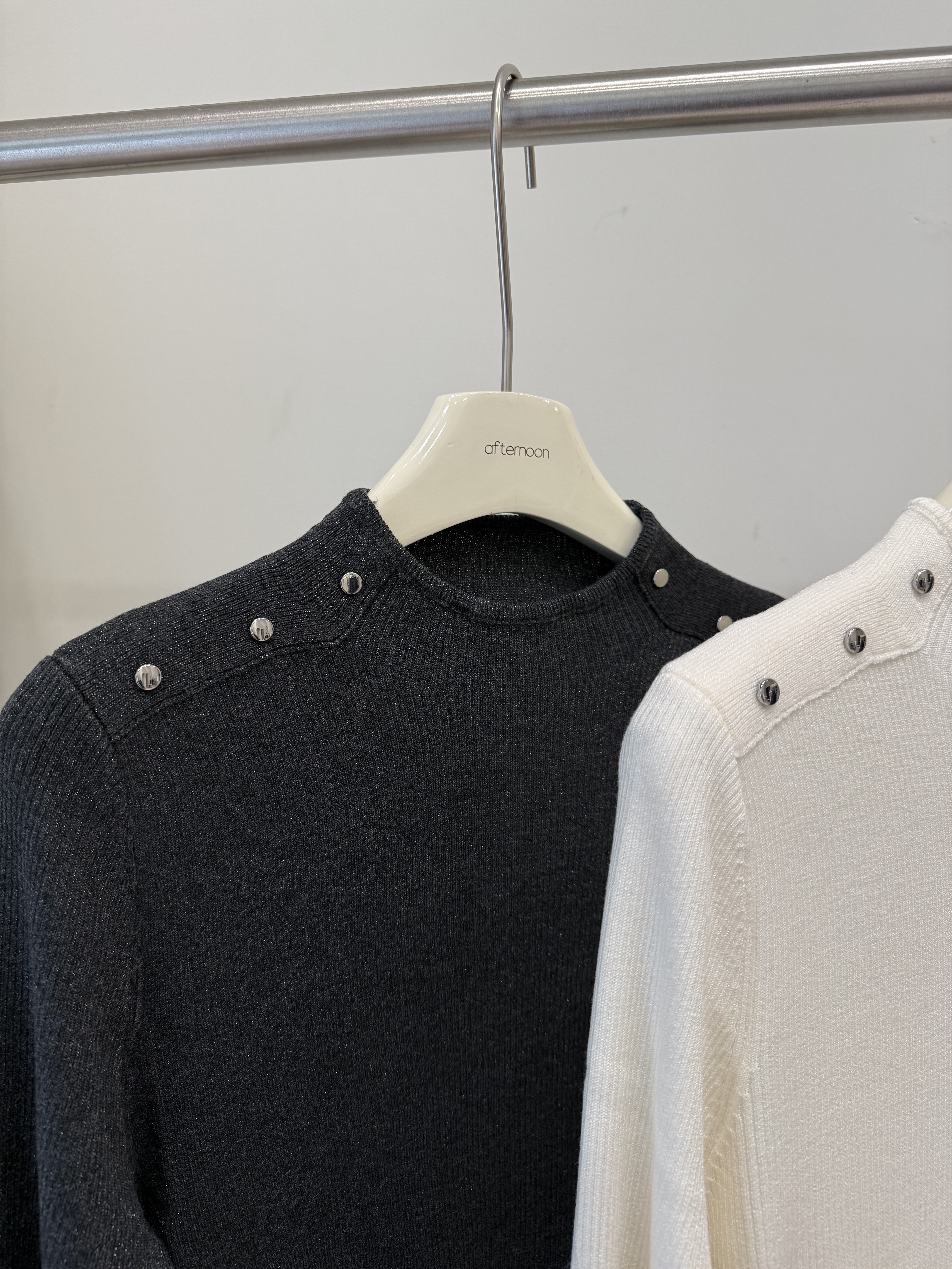 3106 肩釦小立領上衣