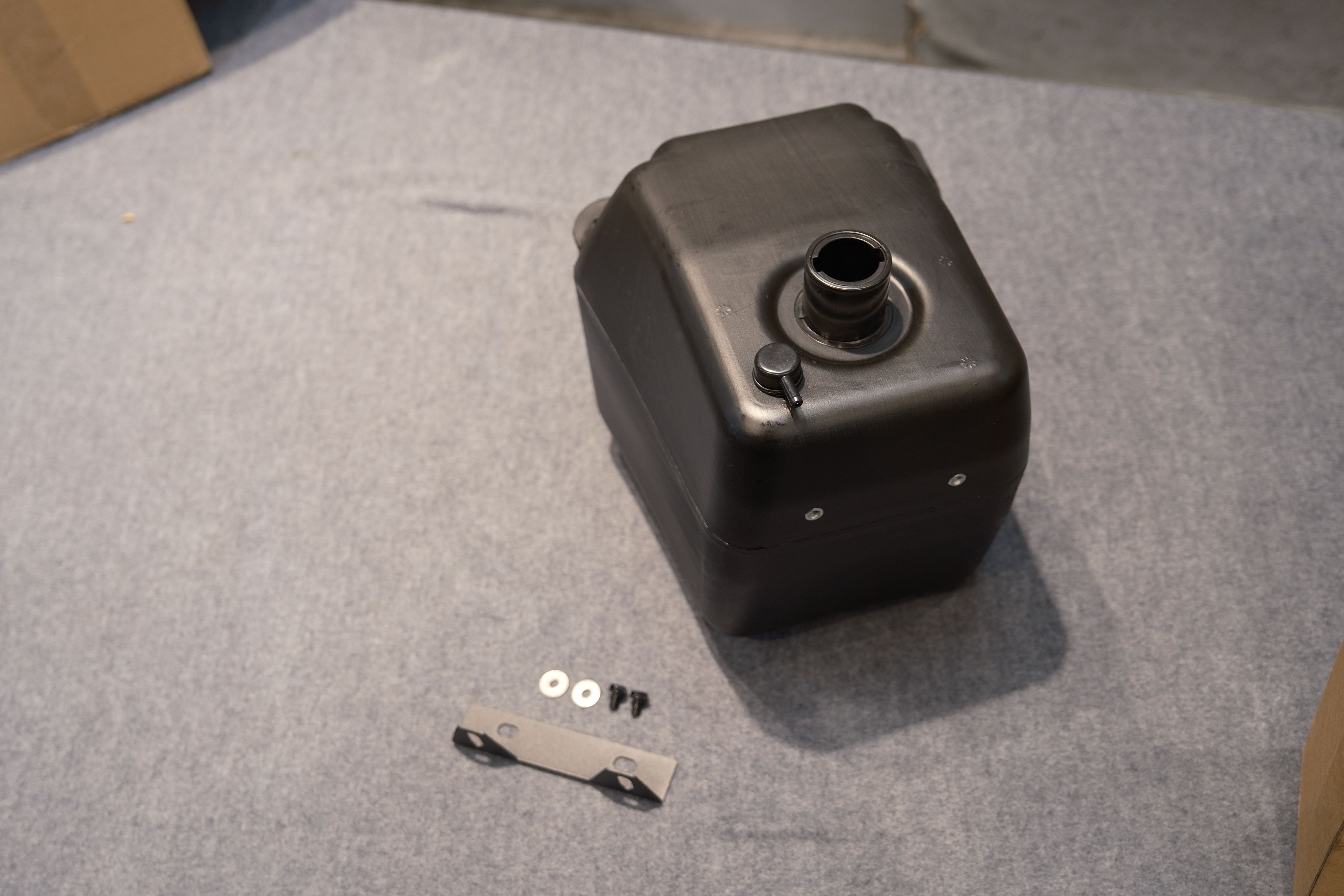 NMAX 改裝加大油箱 10L