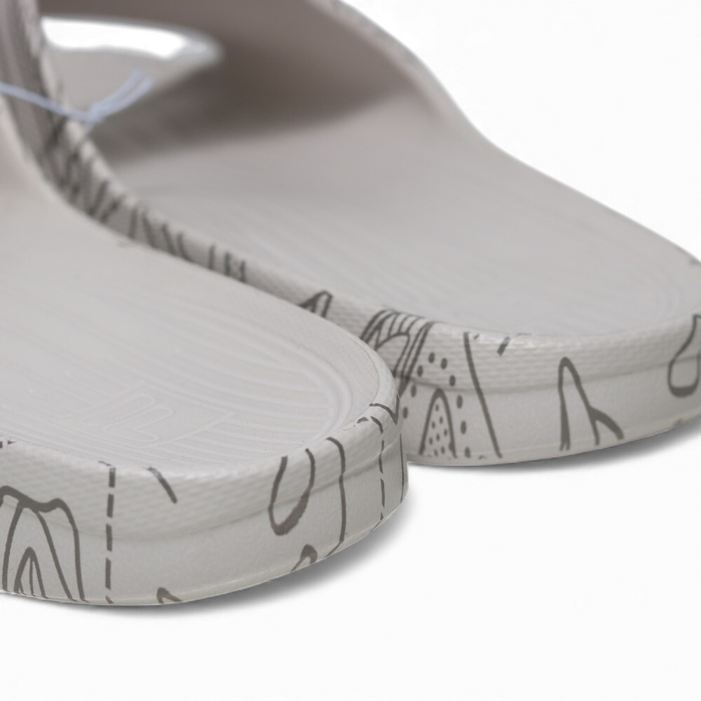 FILA (偏小建議大半號) 卡其 幾何 LOGO 橡膠 防水 拖鞋 4S355Z113