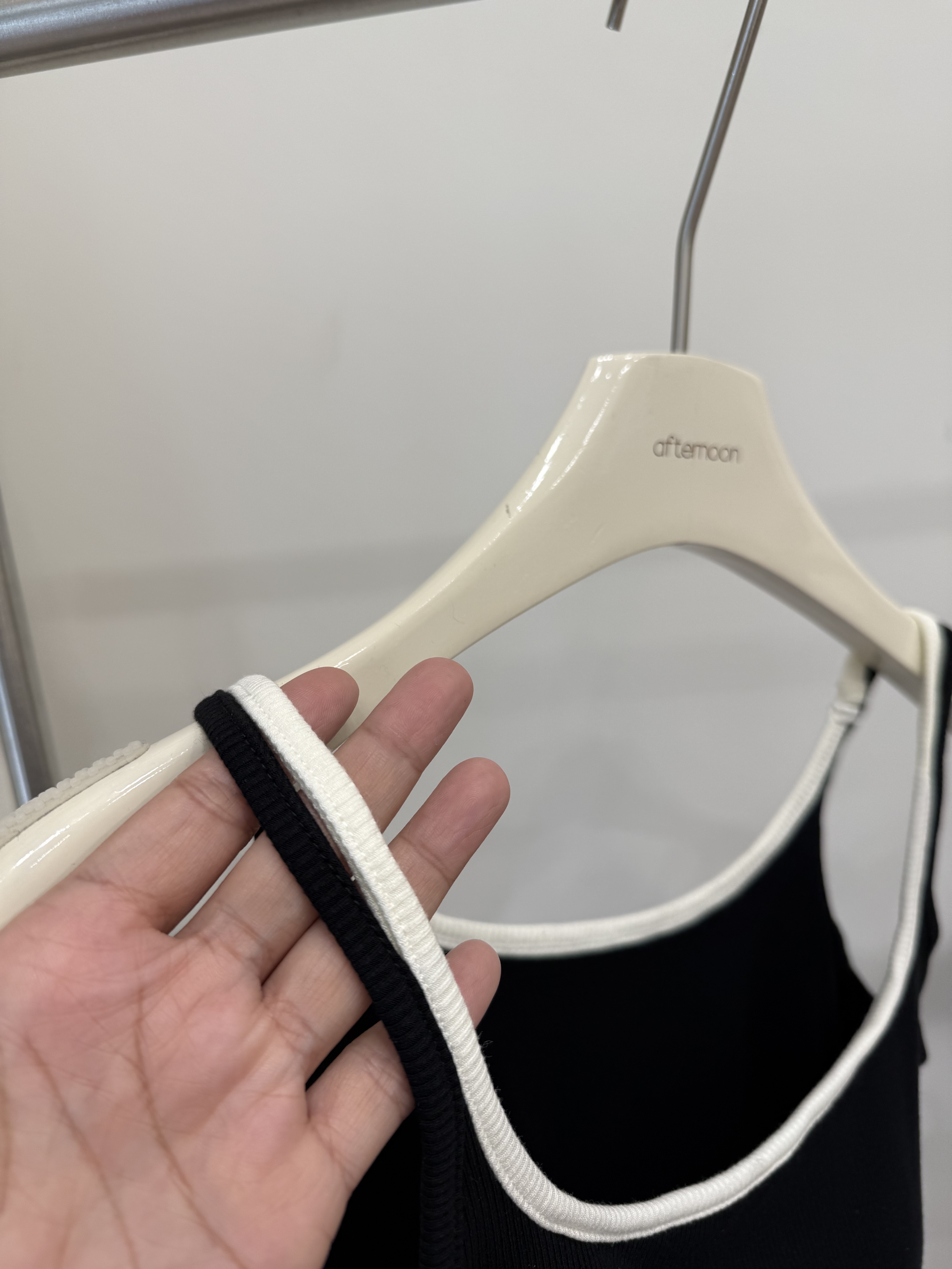 1762 撞色滾邊雙肩帶Bratop