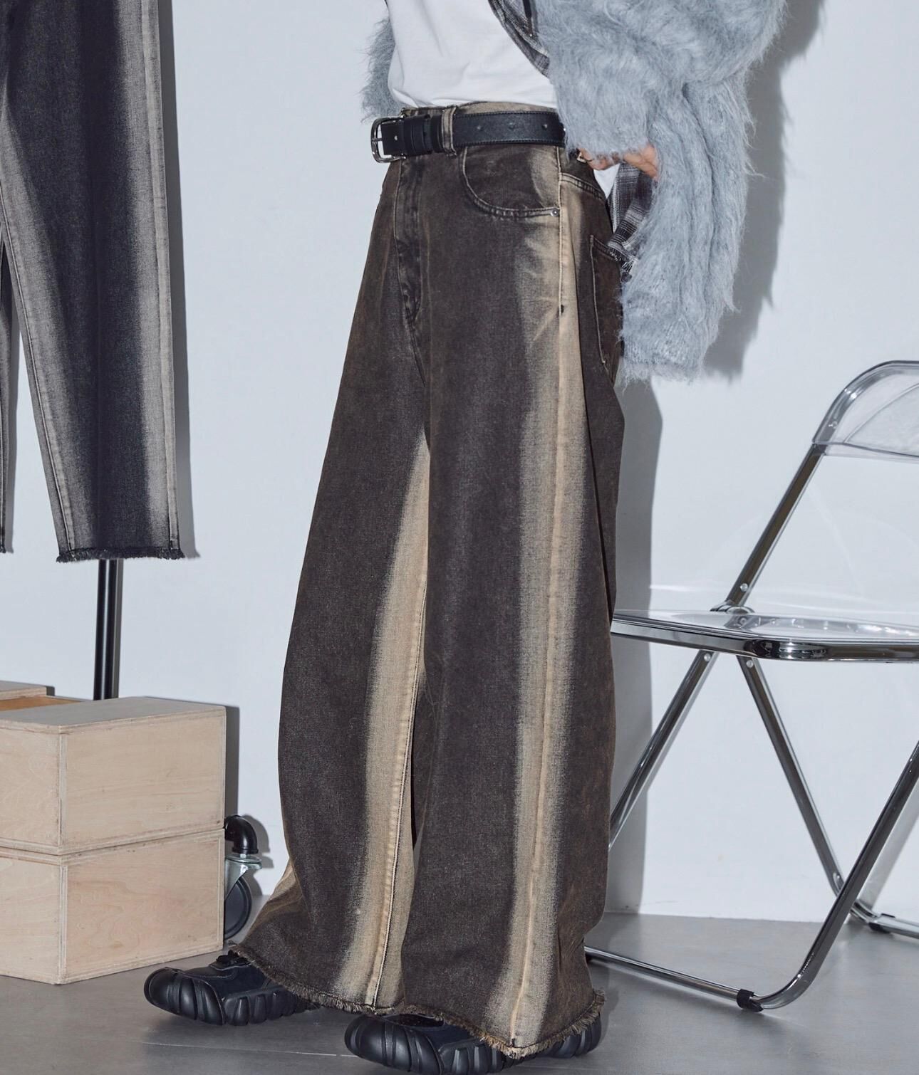 【預購】JN112720 Anchor Smith 復古噴繪側條紋寬腿牛仔褲