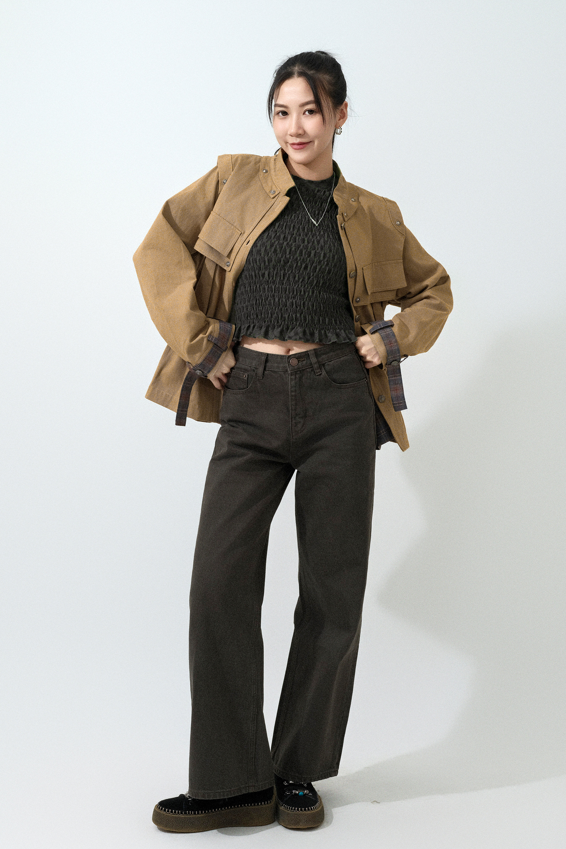 FW25_0222（外套＋上衣＋牛仔褲）